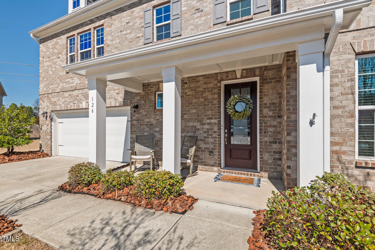 126 Filigree Way Property Photo