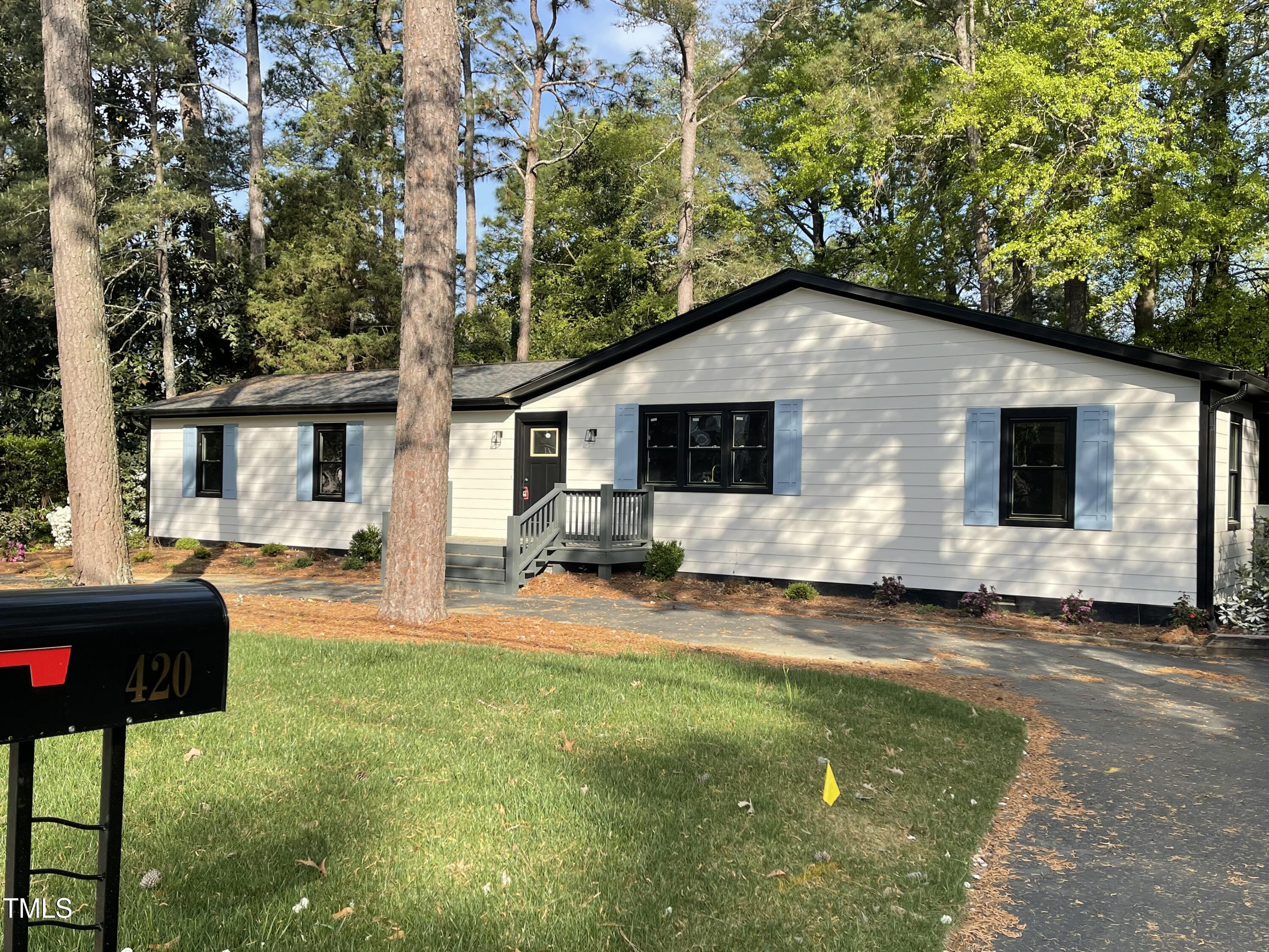 420 S Ashe Street Property Photo