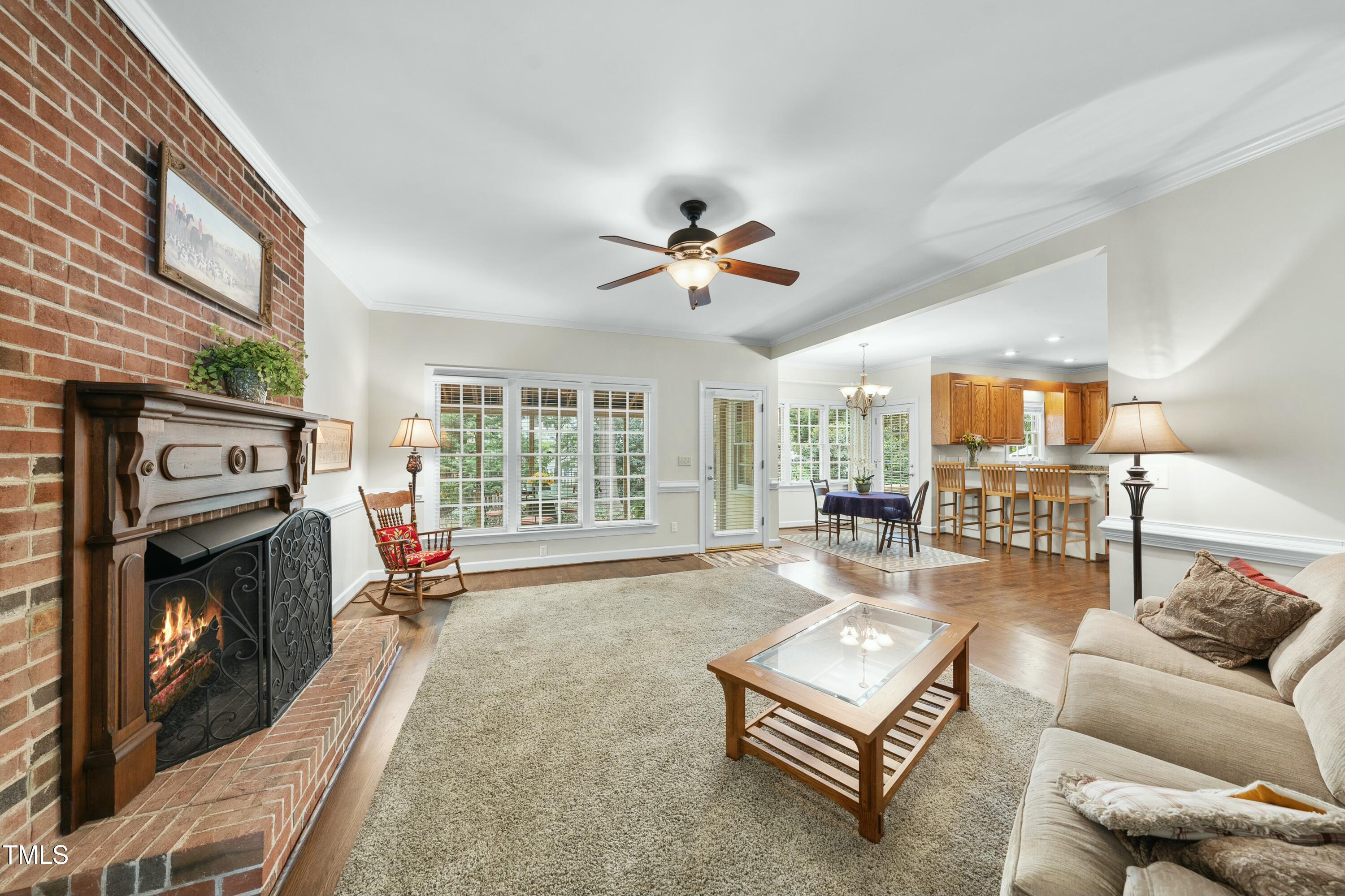1007 Surry Dale Court Property Photo 11