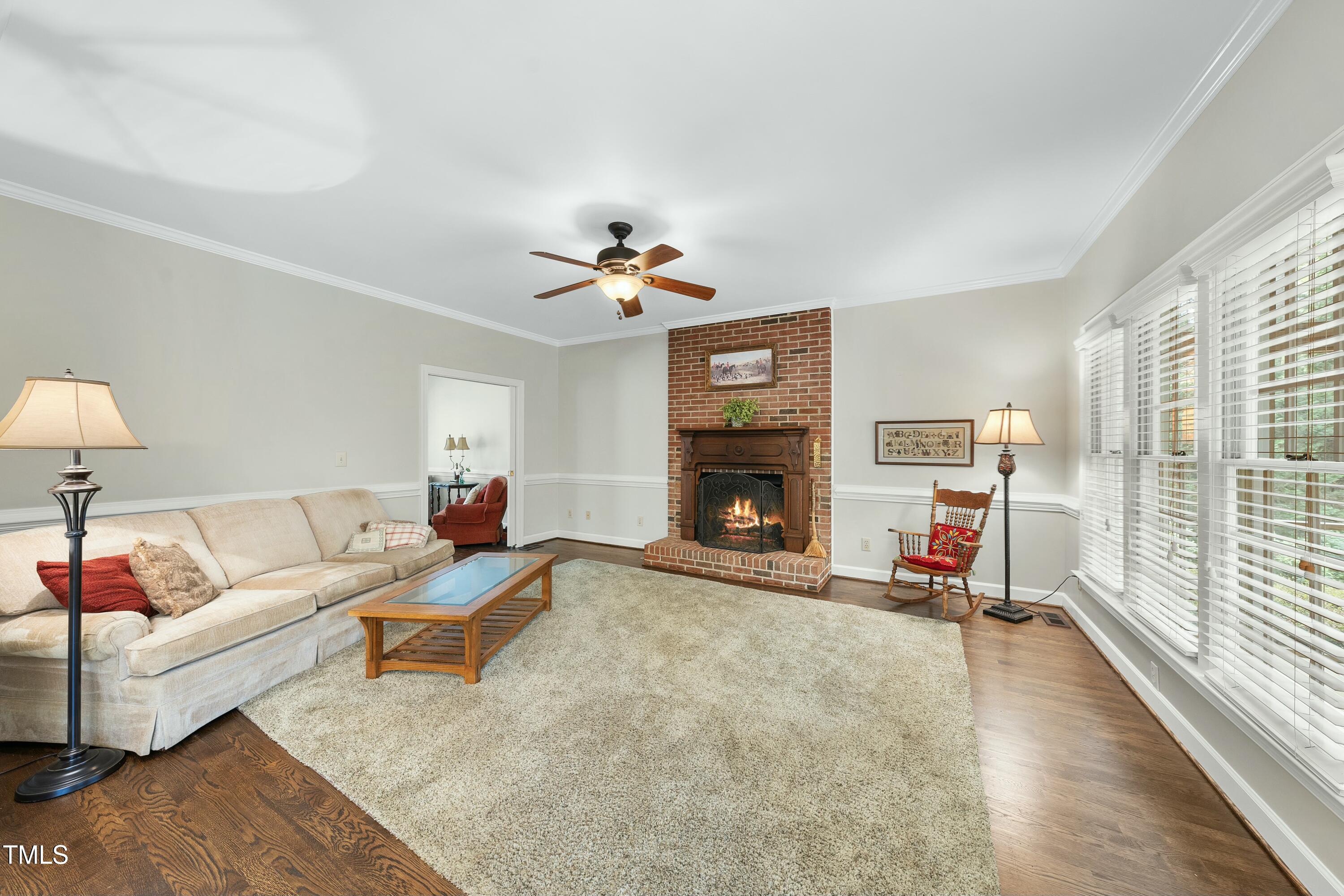 1007 Surry Dale Court Property Photo 16