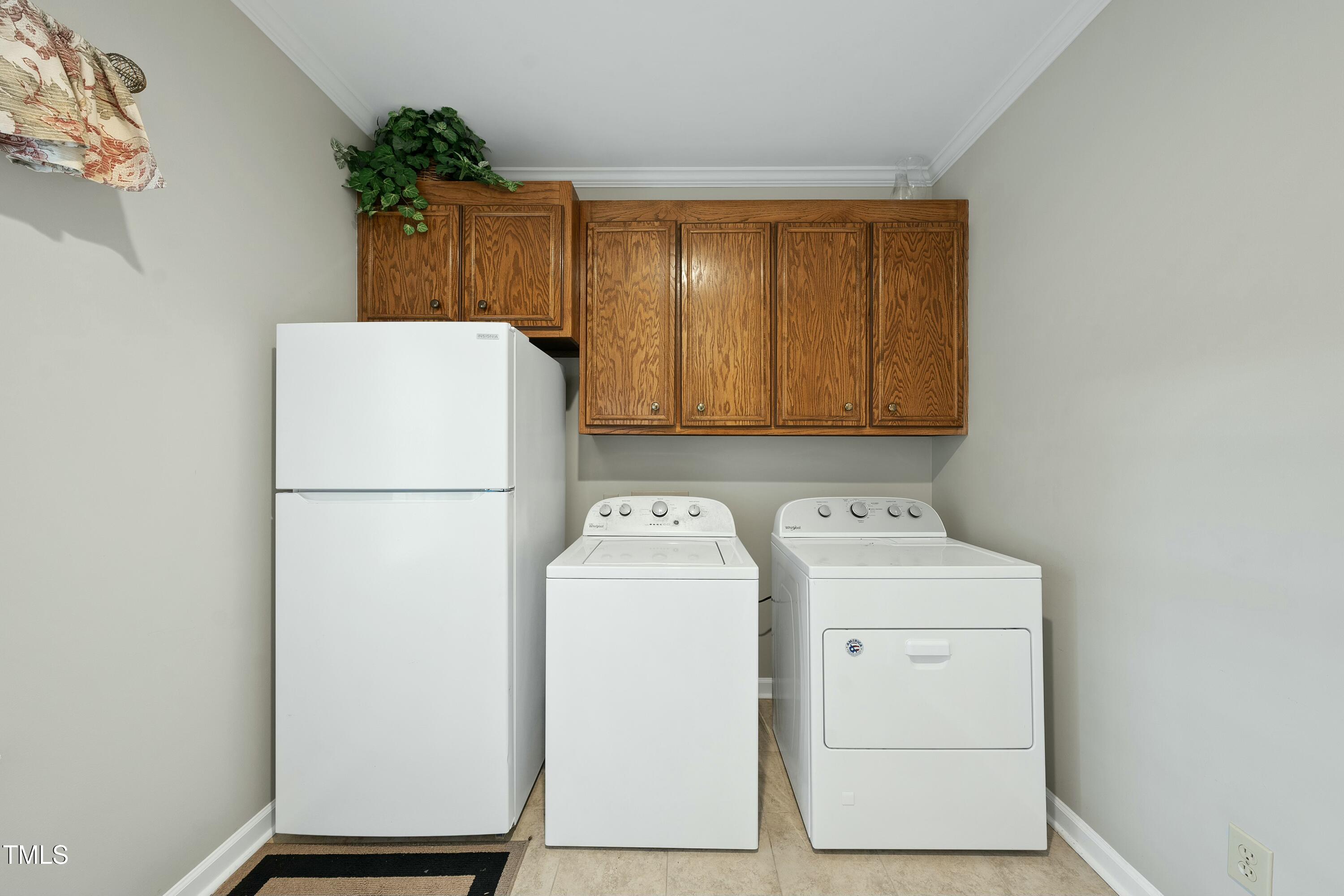 1007 Surry Dale Court Property Photo 24