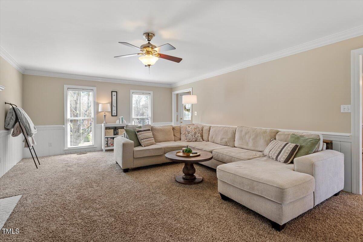 8617 Canoe Court Property Photo 9