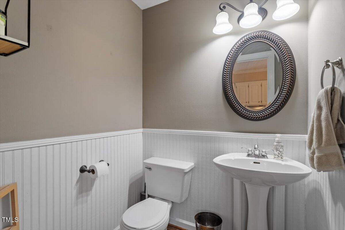 8617 Canoe Court Property Photo 28