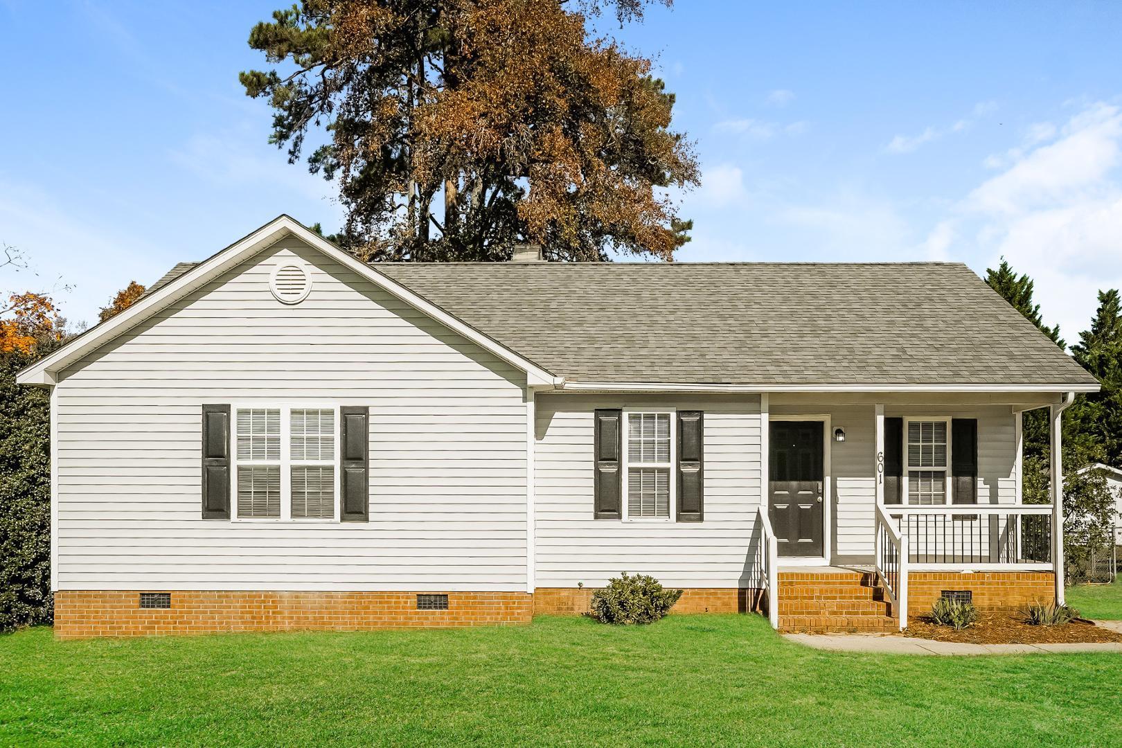 601 Garrison Avenue Property Photo