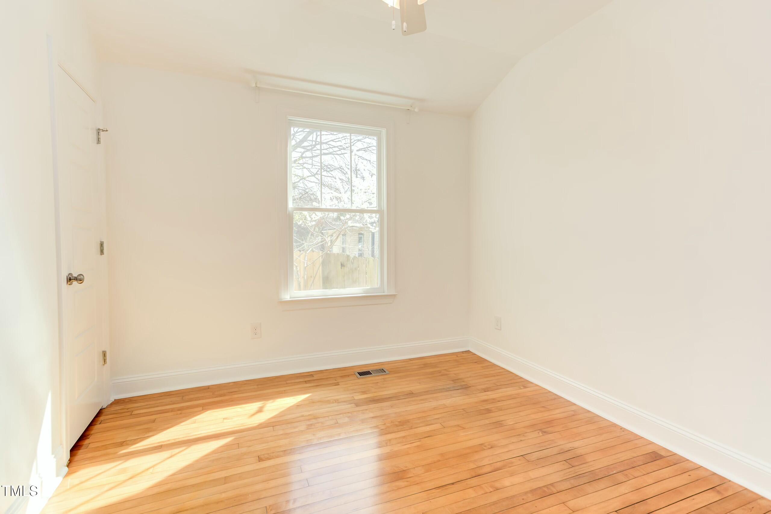 207 Hargrove Street Property Photo 39