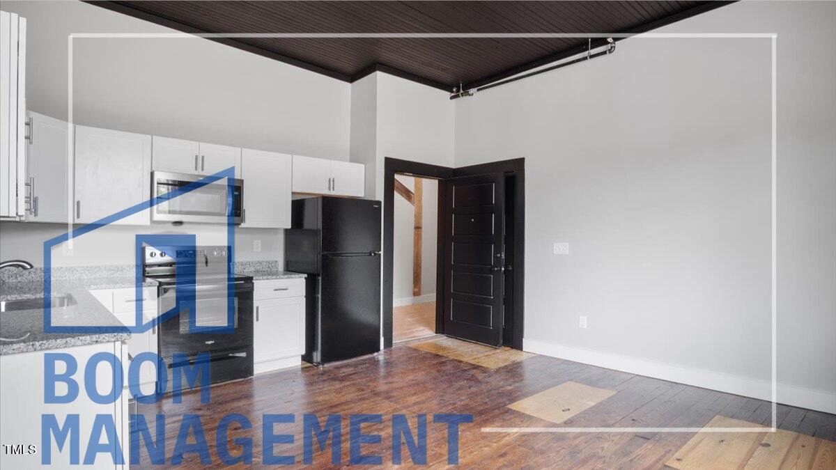 202 S Main Street Property Photo 6