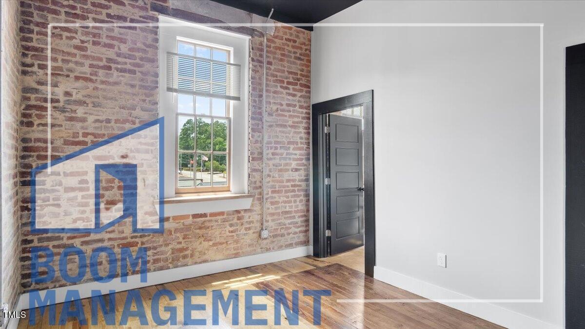 202 S Main Street Property Photo 7