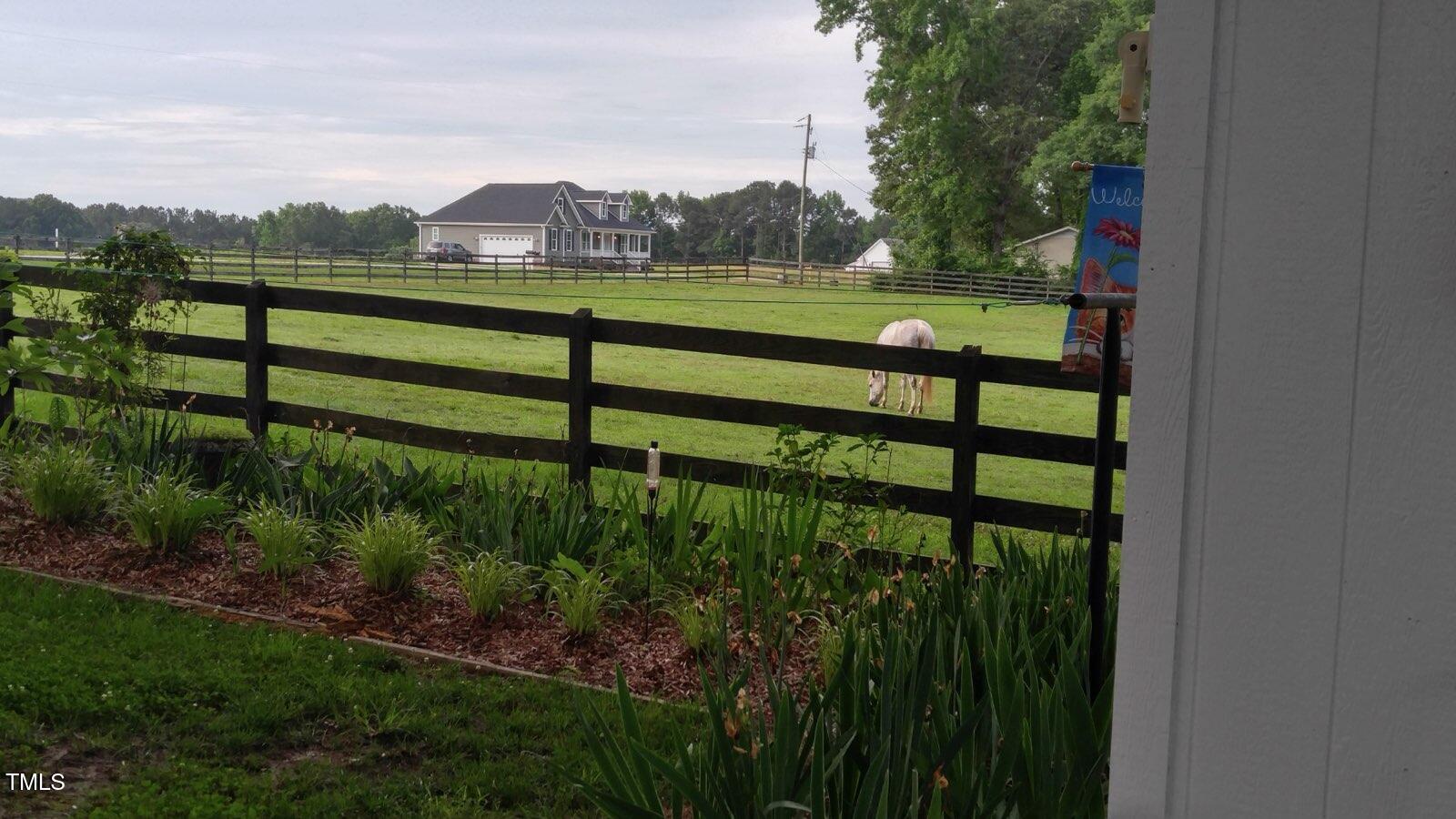 456 Carlyle Road Property Photo 1