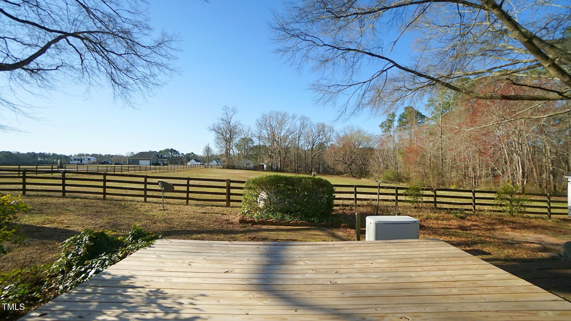 456 Carlyle Road Property Photo 6
