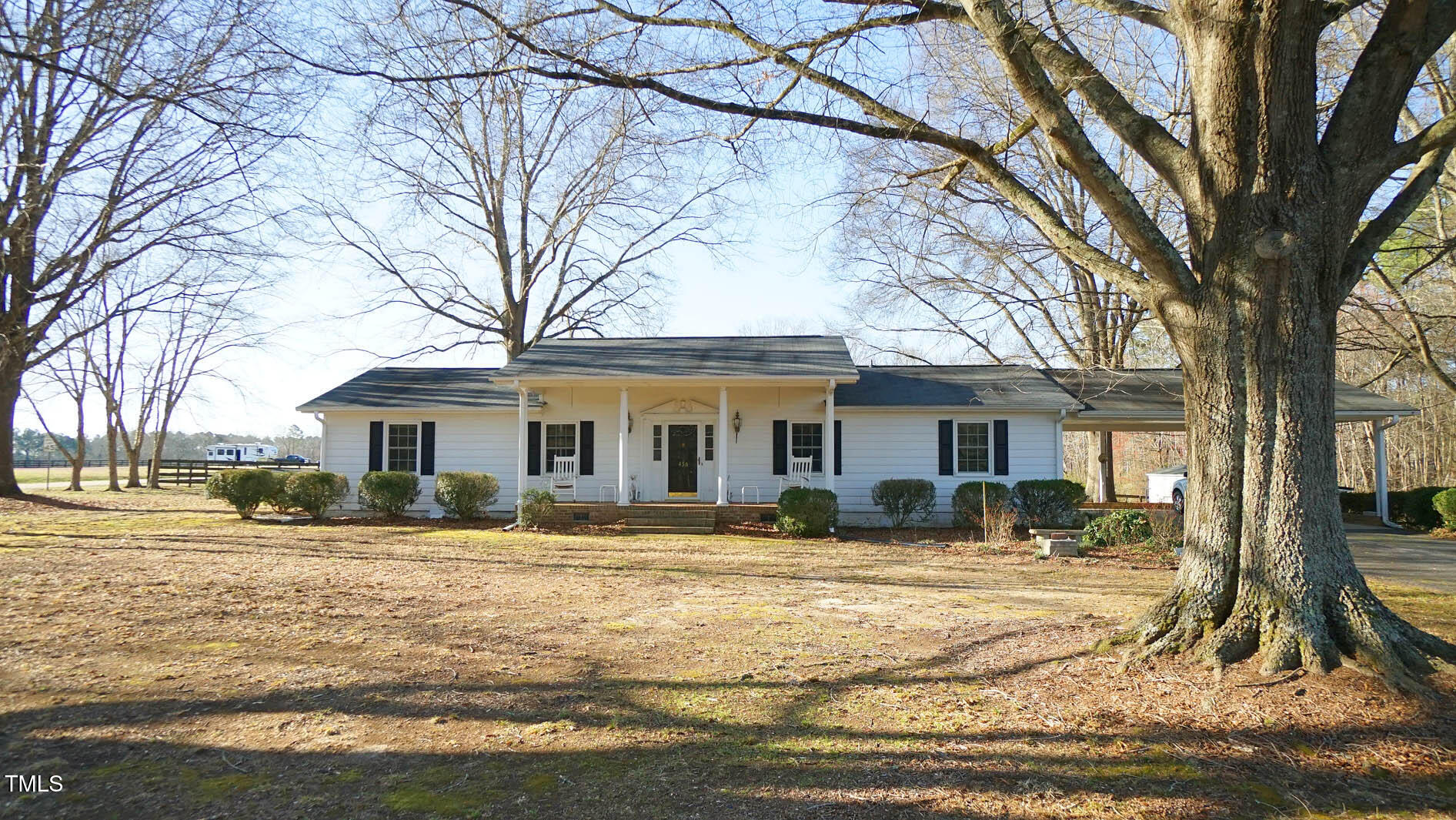 456 Carlyle Road Property Photo 9