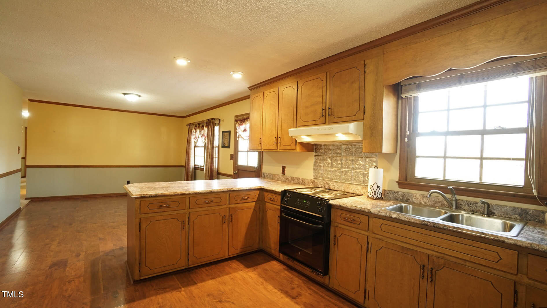 456 Carlyle Road Property Photo 19