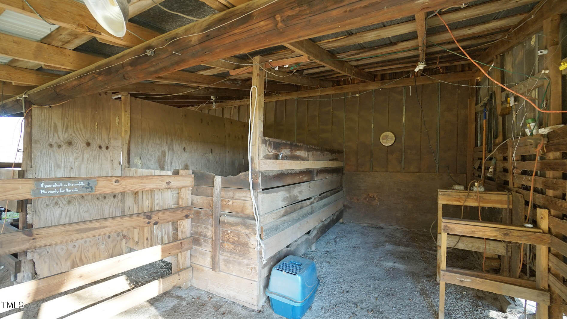 456 Carlyle Road Property Photo 32