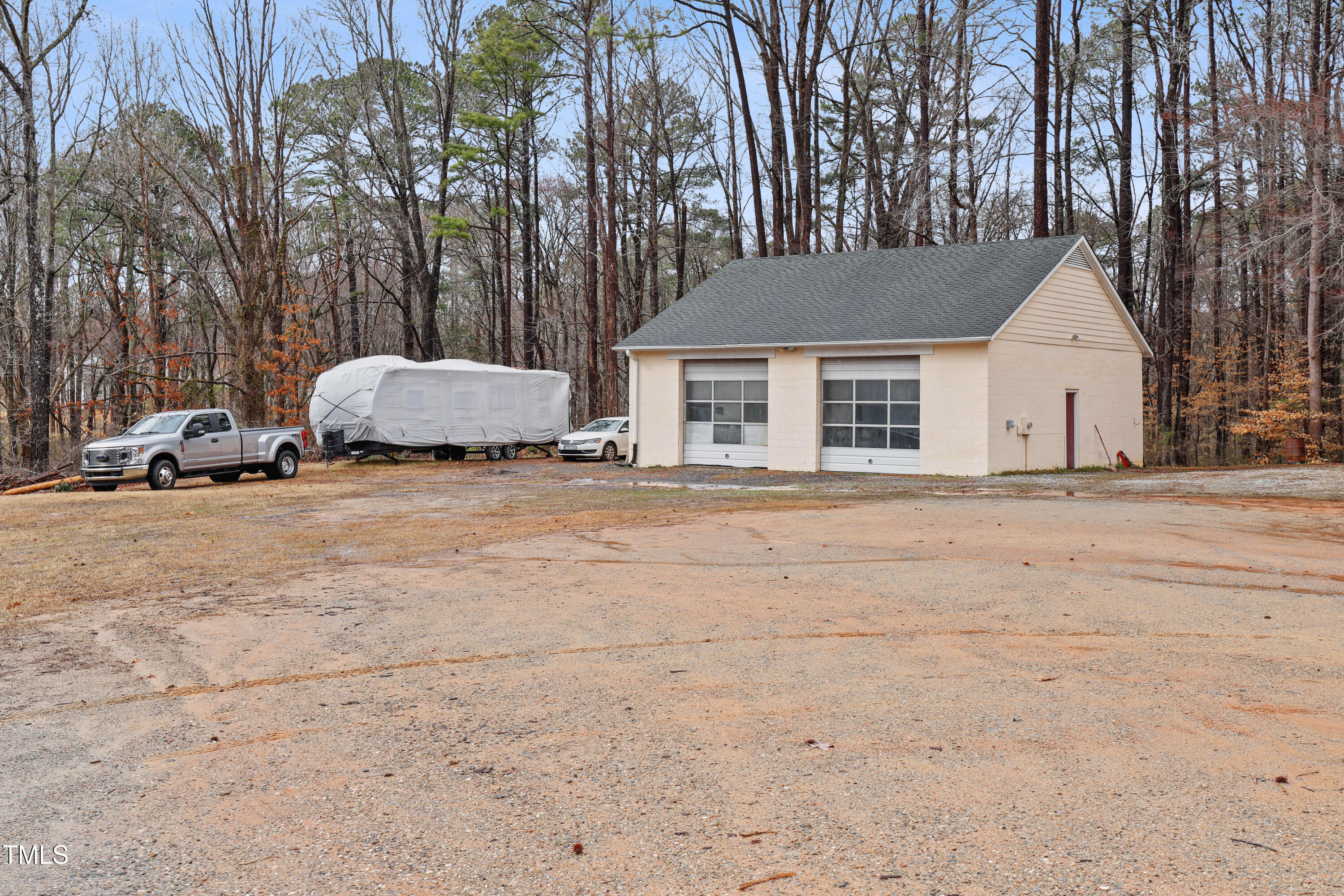 721 Thompson Road Property Photo 38