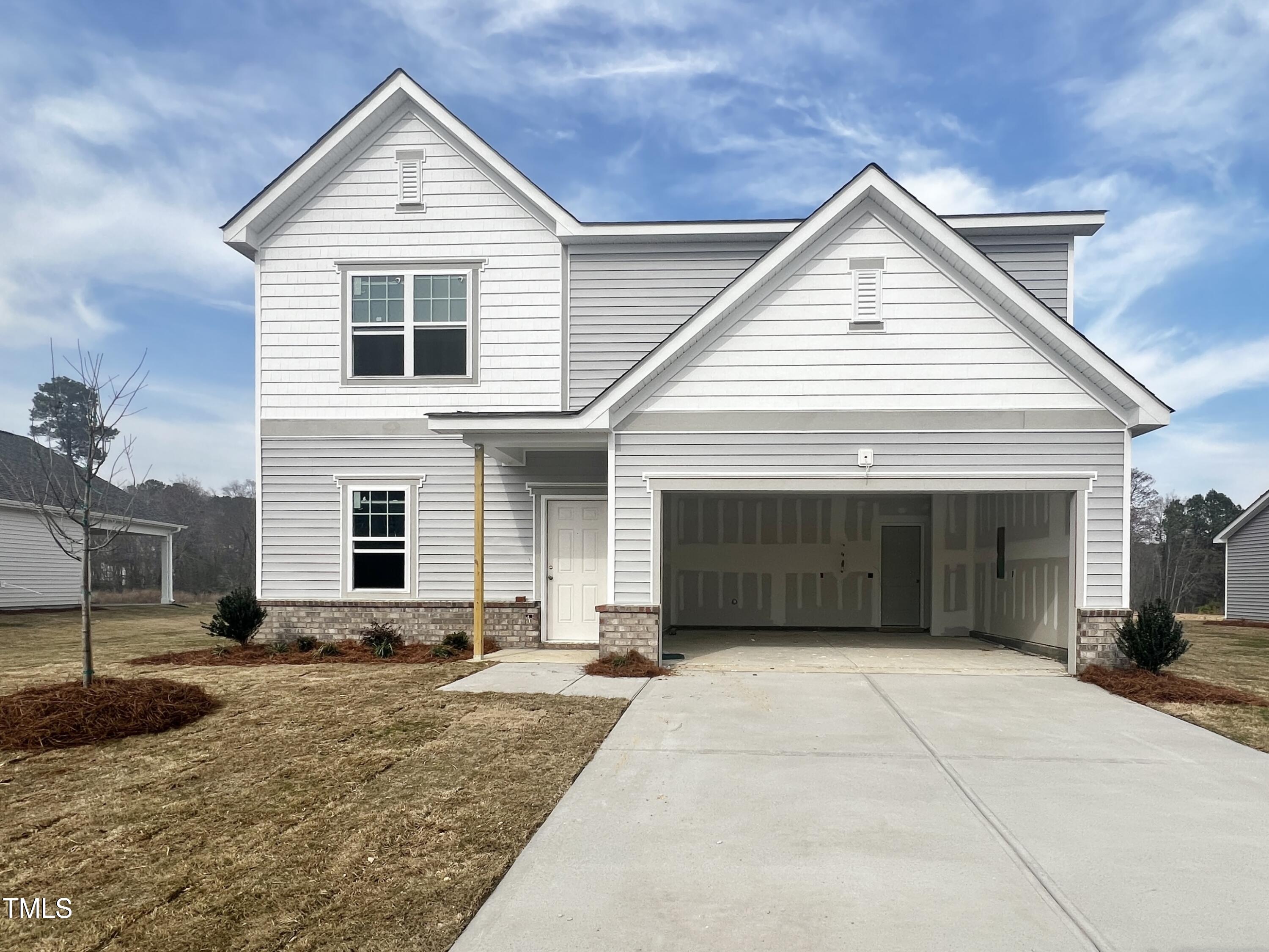 44 Rolling Banks Drive Property Photo