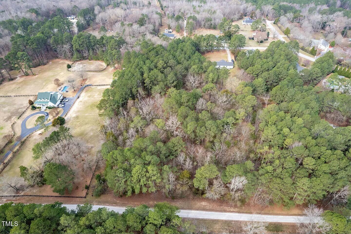 11249 Jeffreys Lane Property Photo 6