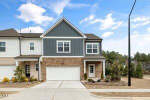 1000 Pyrenees Way Property Photo