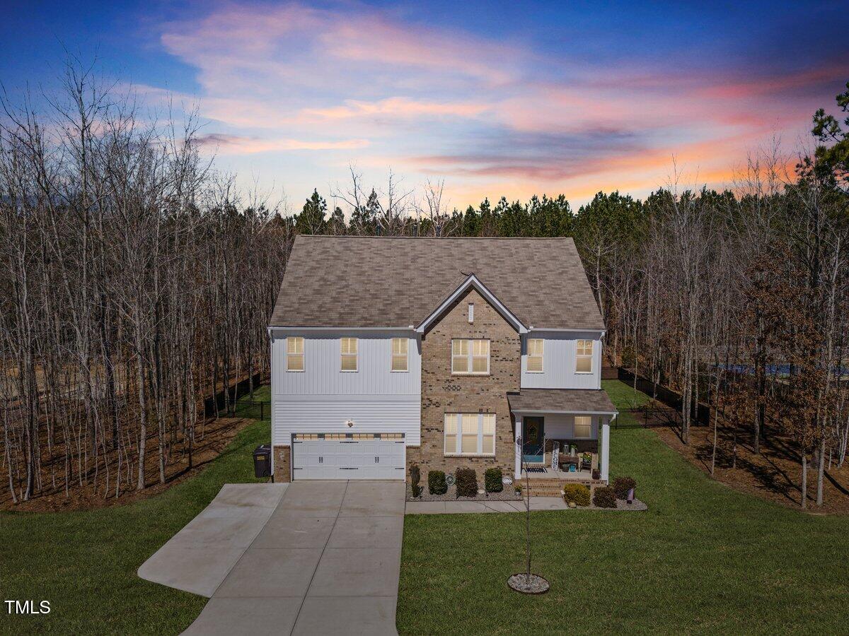 2233 Kanata Mills Road Property Photo