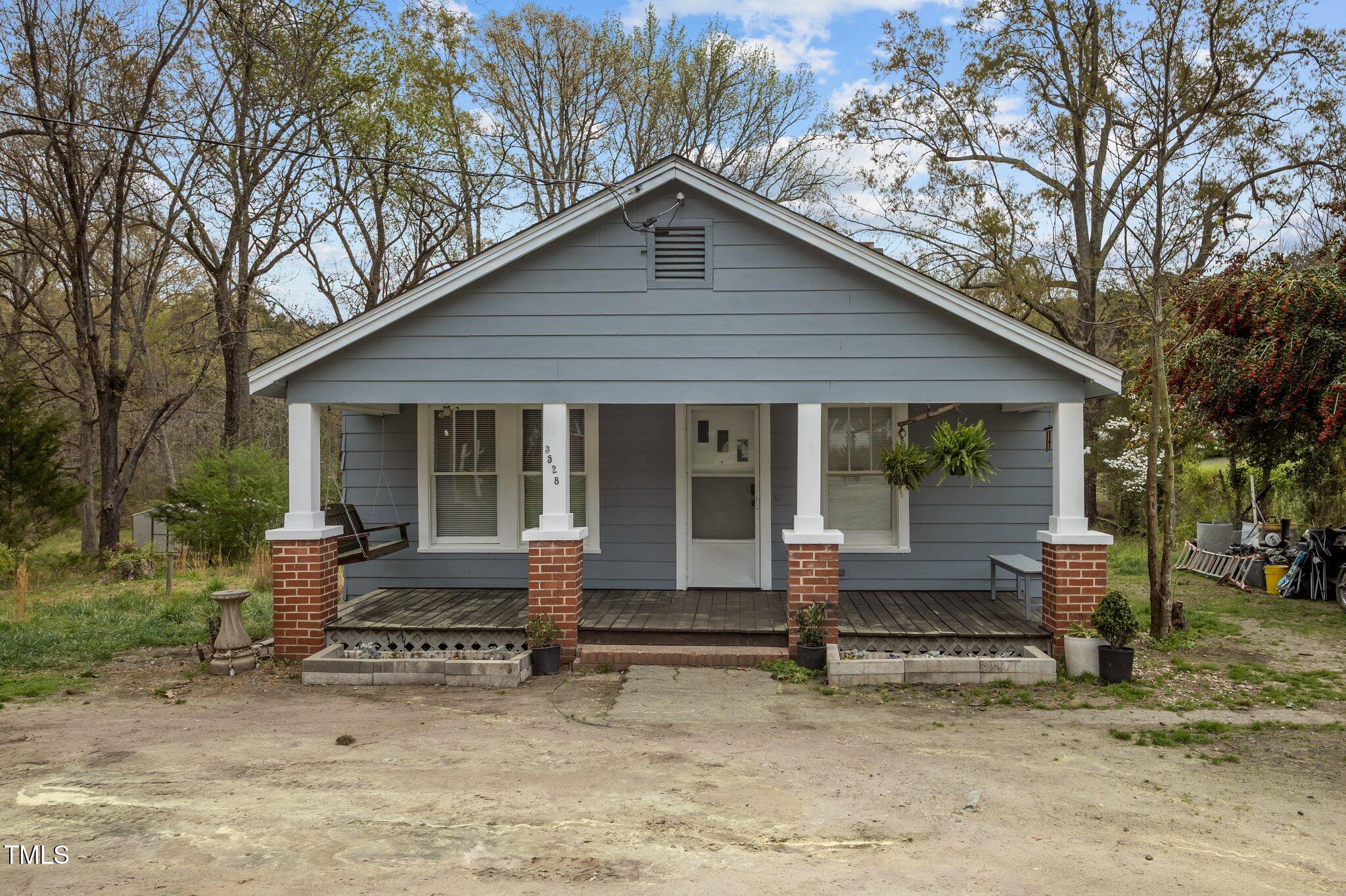 3528 Cheek Road Property Photo