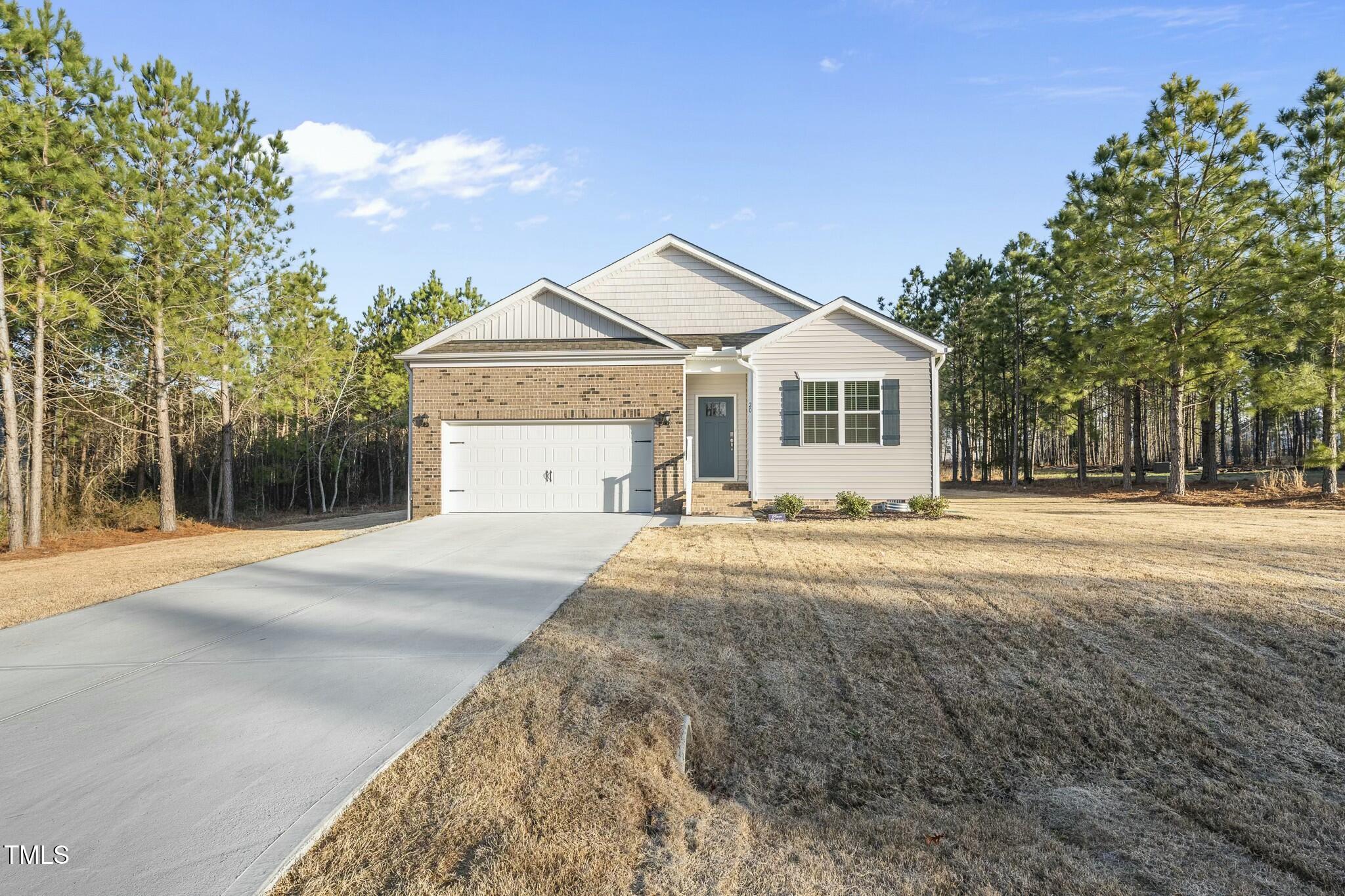 20 Hickory Hollow Circle Property Photo 1