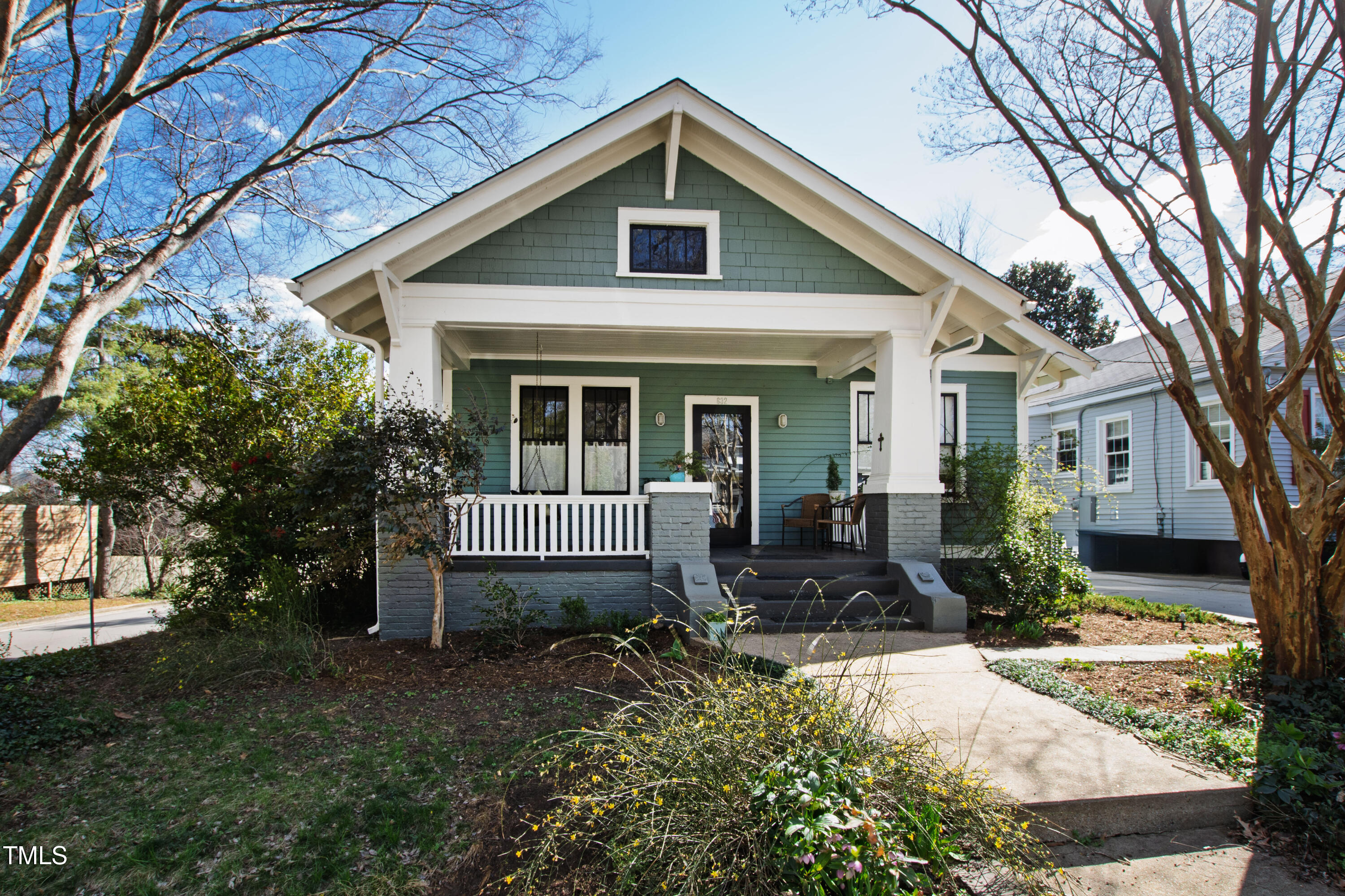 632 E Franklin Street Property Photo