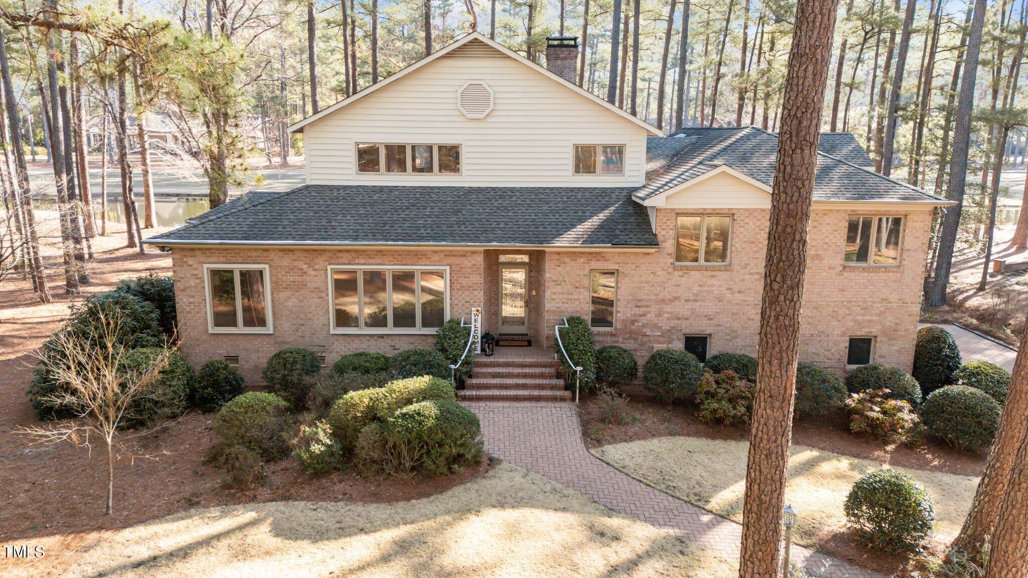 17 Mcmichael Drive Property Photo 1