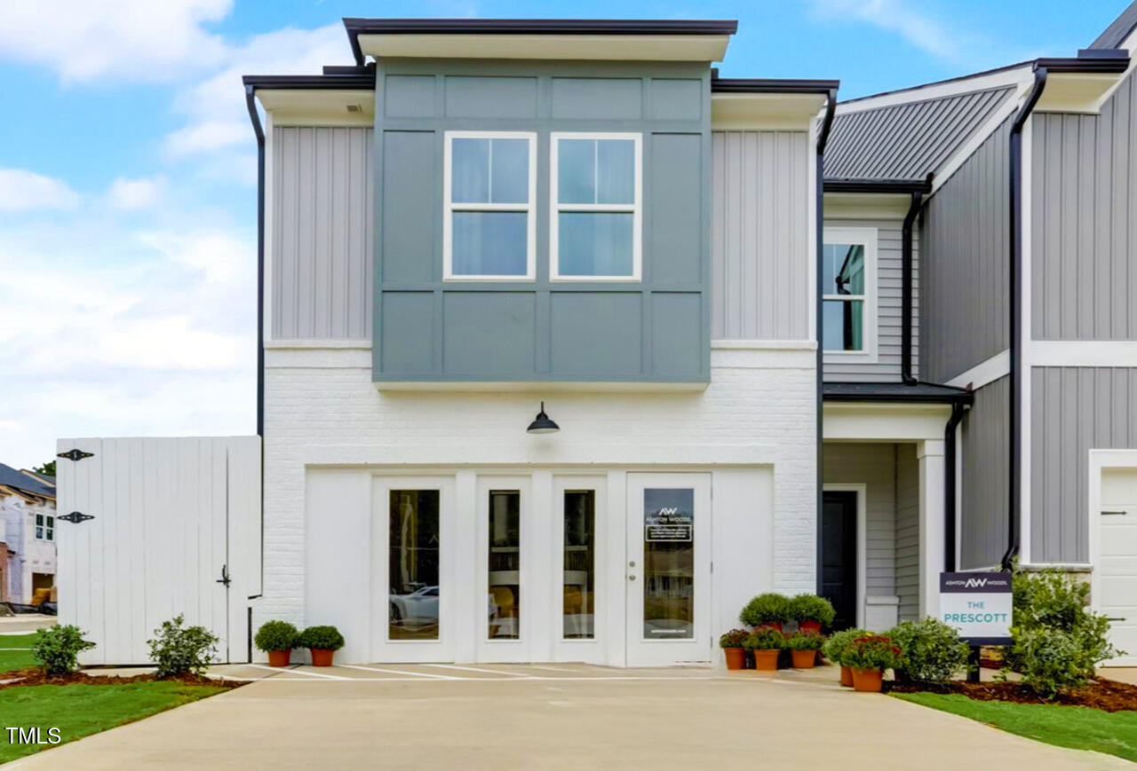 2001 Regal Drive # 89 Property Photo