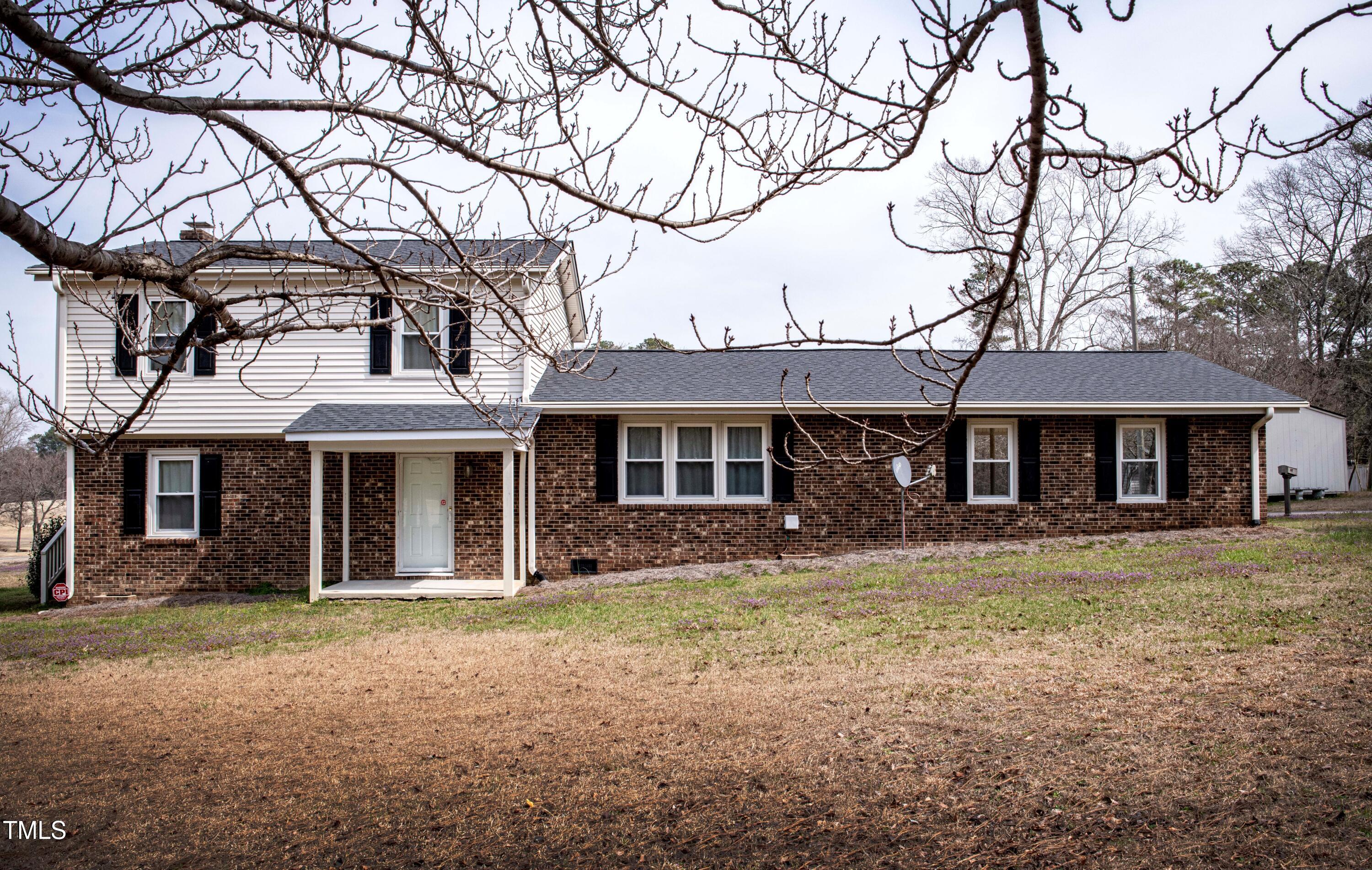 2404 Pearces Road Property Photo