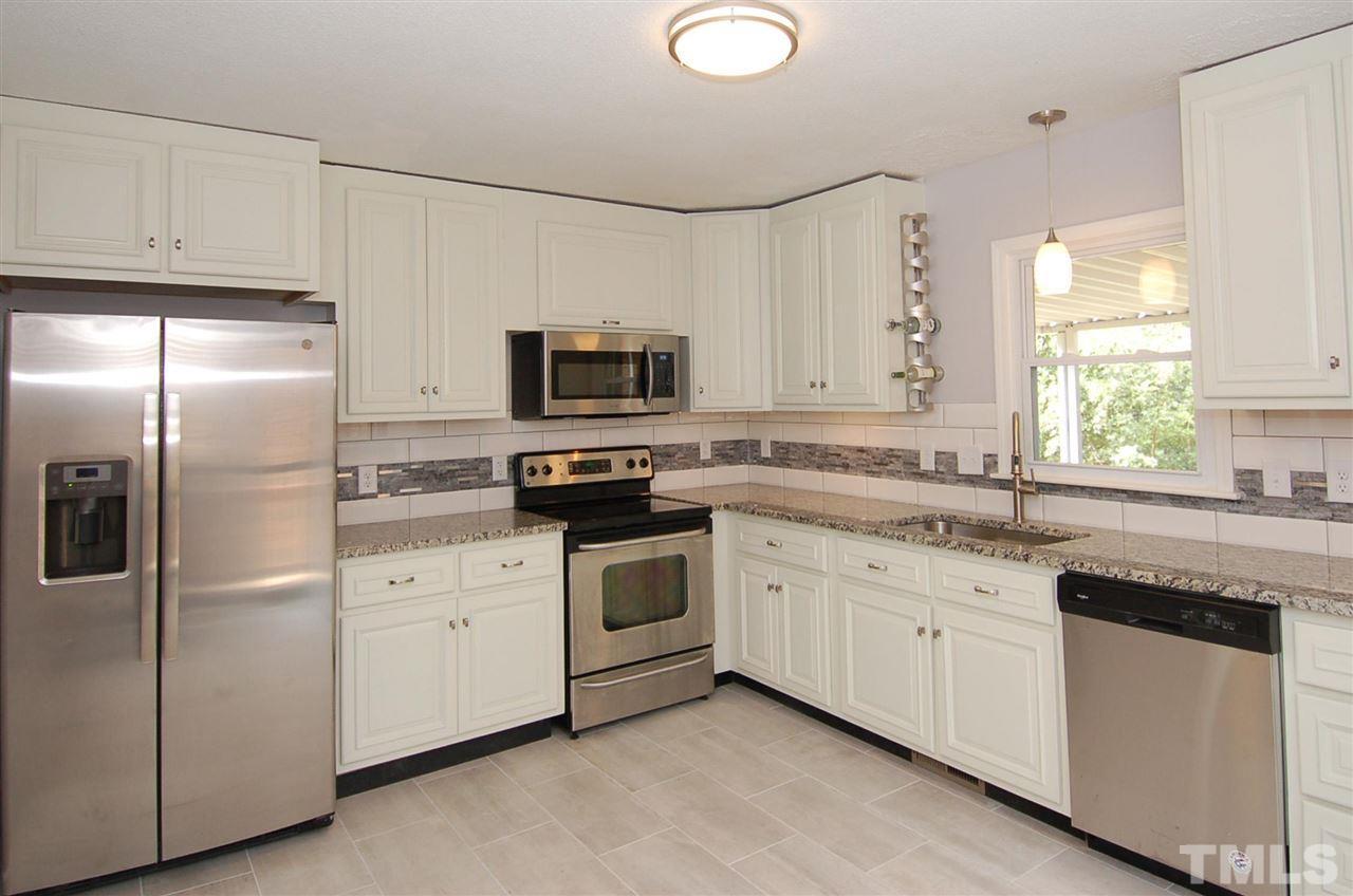 2210 Dallas Street Property Photo