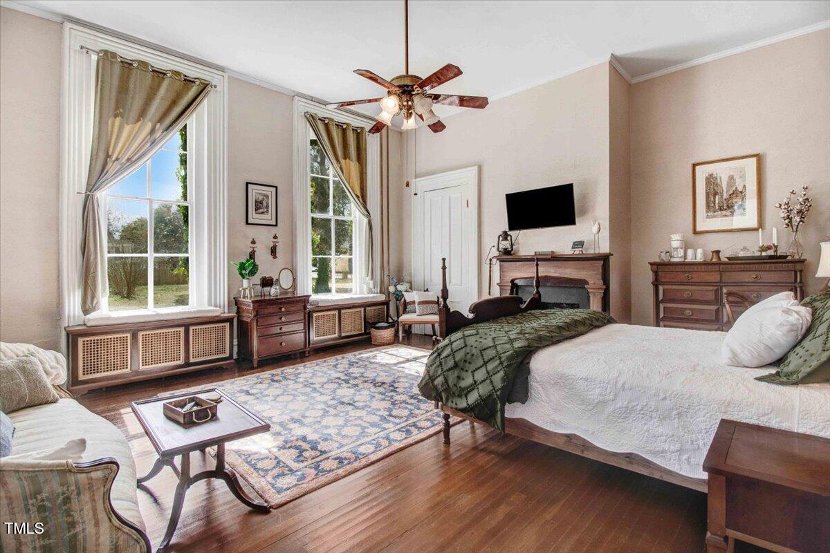 300 S William Street Property Photo 25