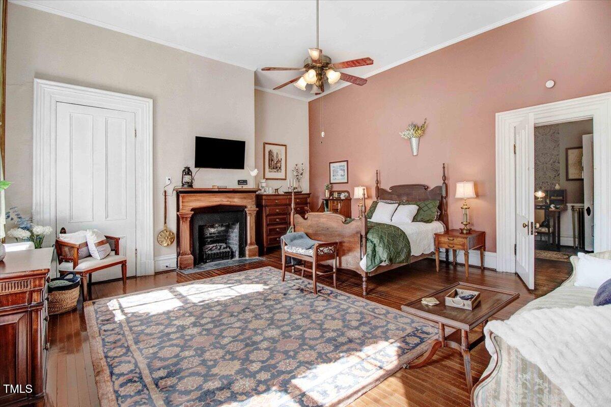 300 S William Street Property Photo 26
