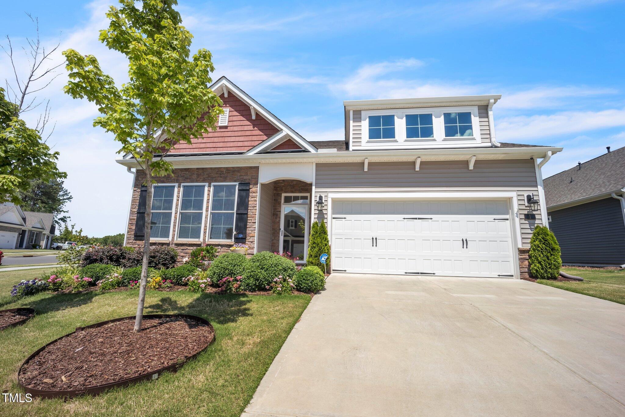 1 Parker Pond Court Property Photo