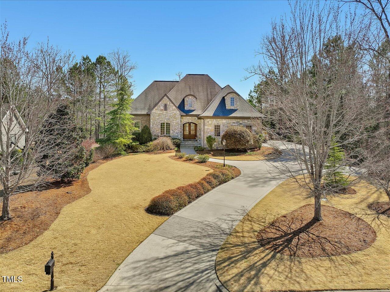 601 Golfers View Property Photo