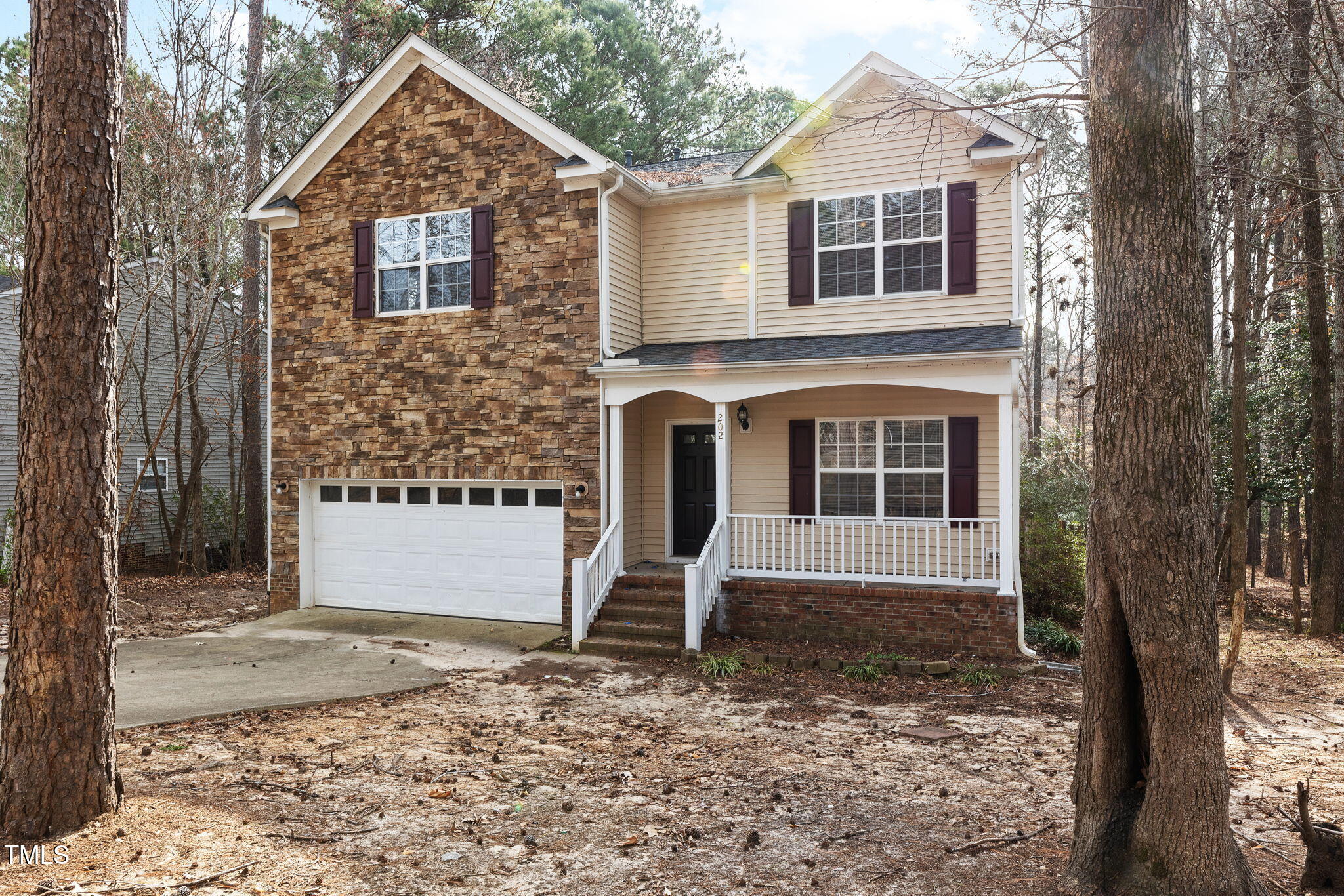 202 River Hills Drive Property Photo