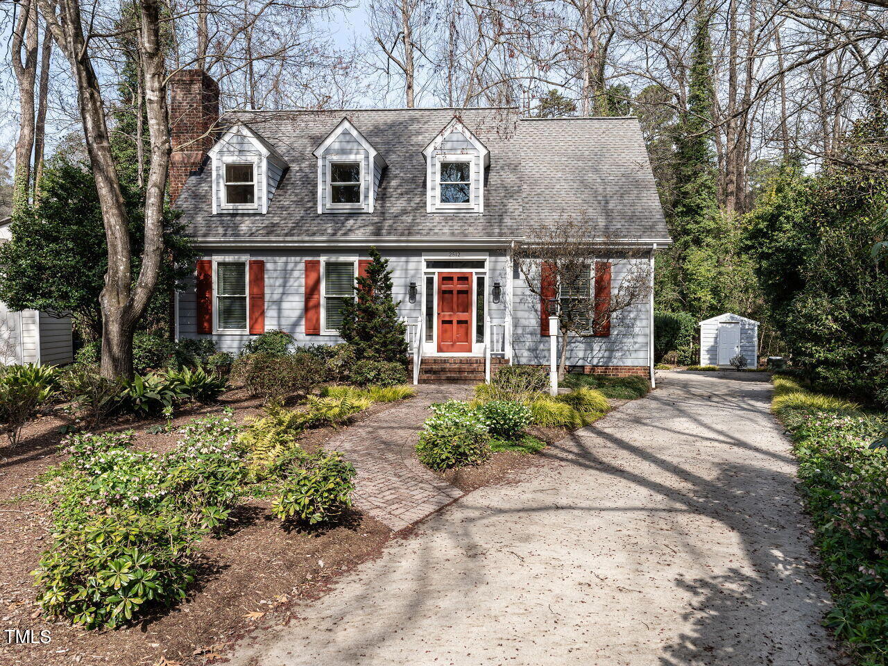 2512 Winterbury Court Property Photo