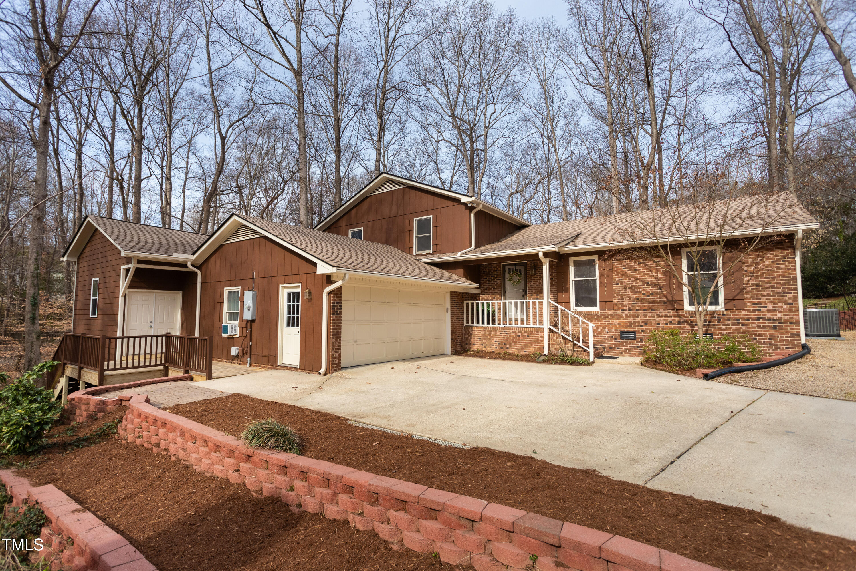 Wake- Cary Real Estate Listings Main Image
