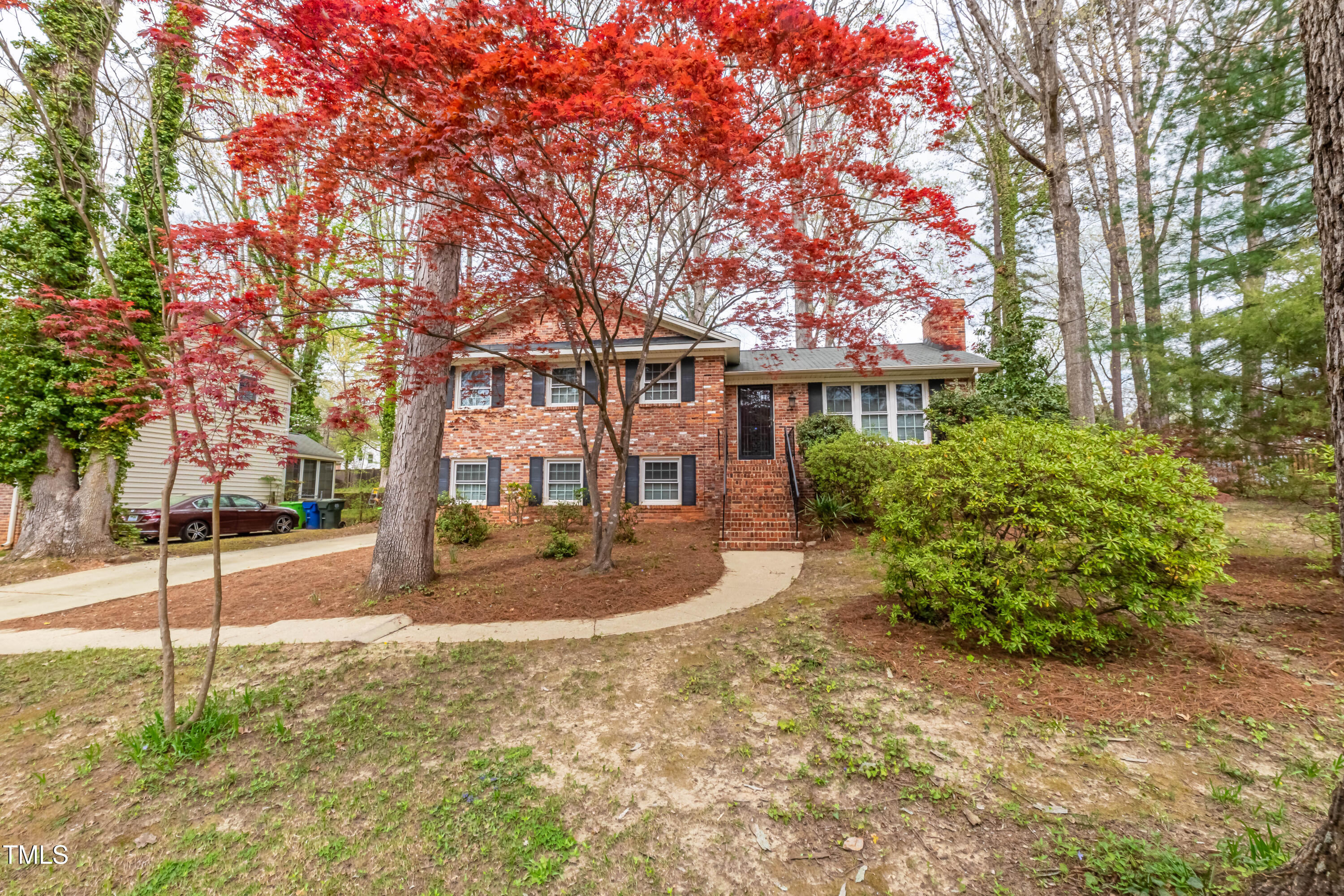 415 Emerson Drive Property Photo