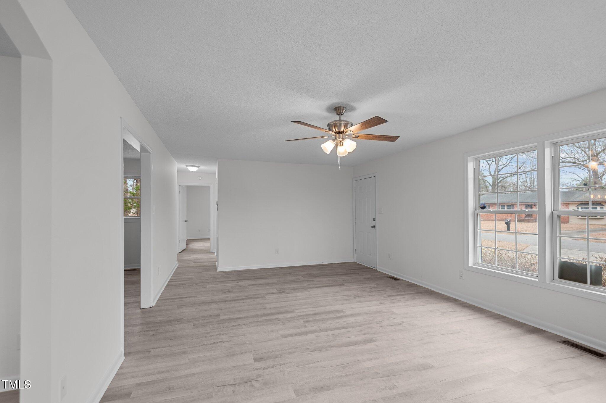 205 Woodside Drive Property Photo 13