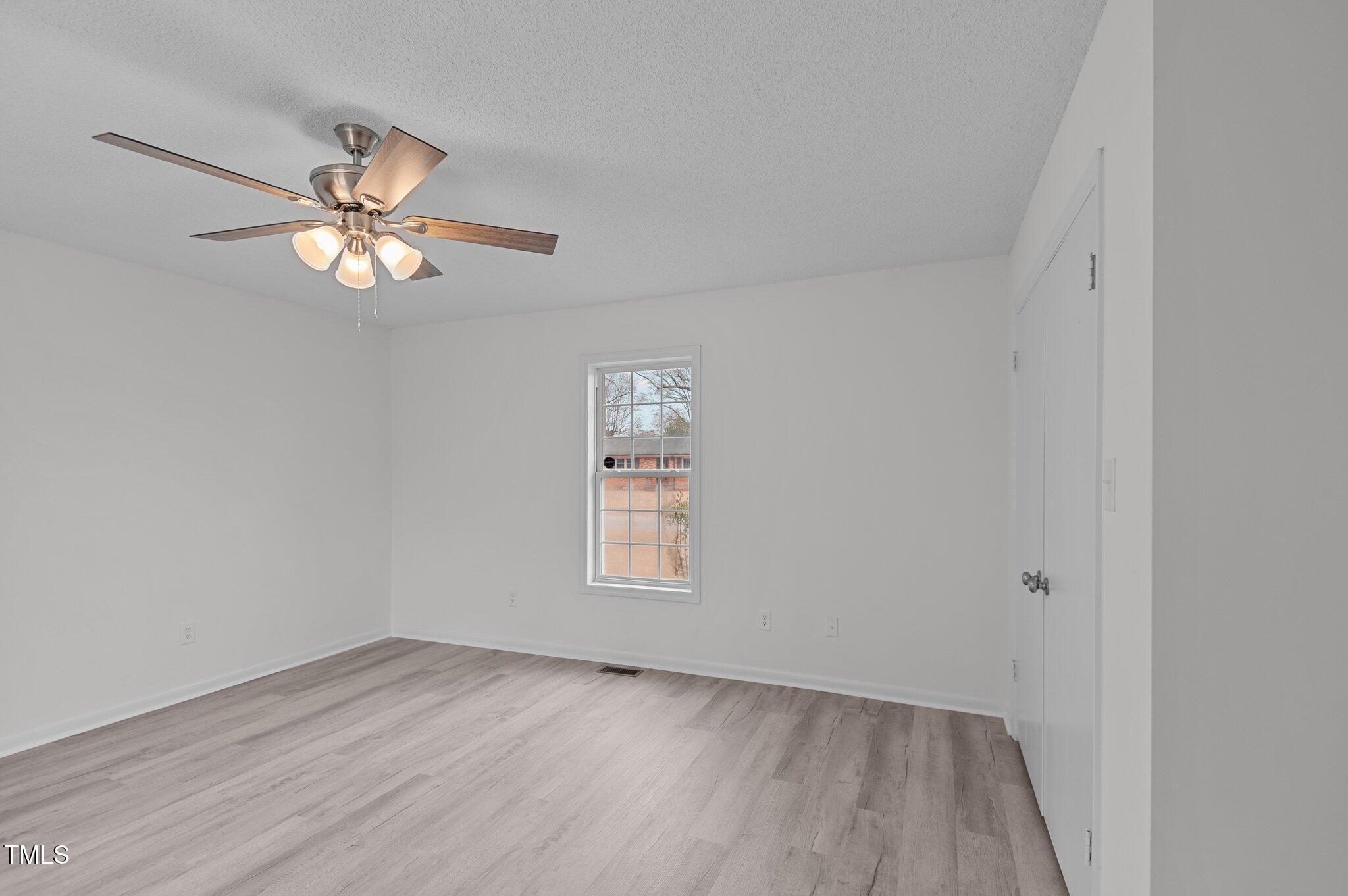 205 Woodside Drive Property Photo 18