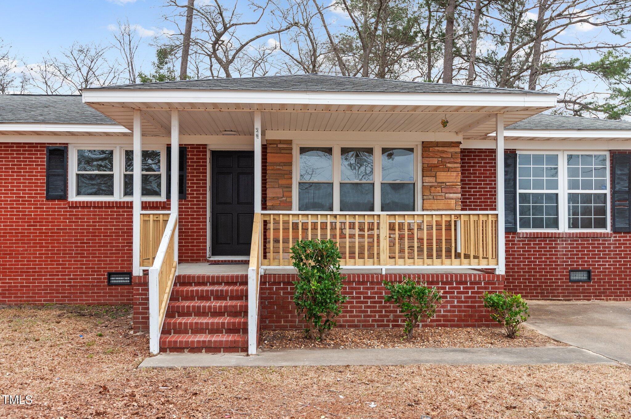205 Woodside Drive Property Photo 40