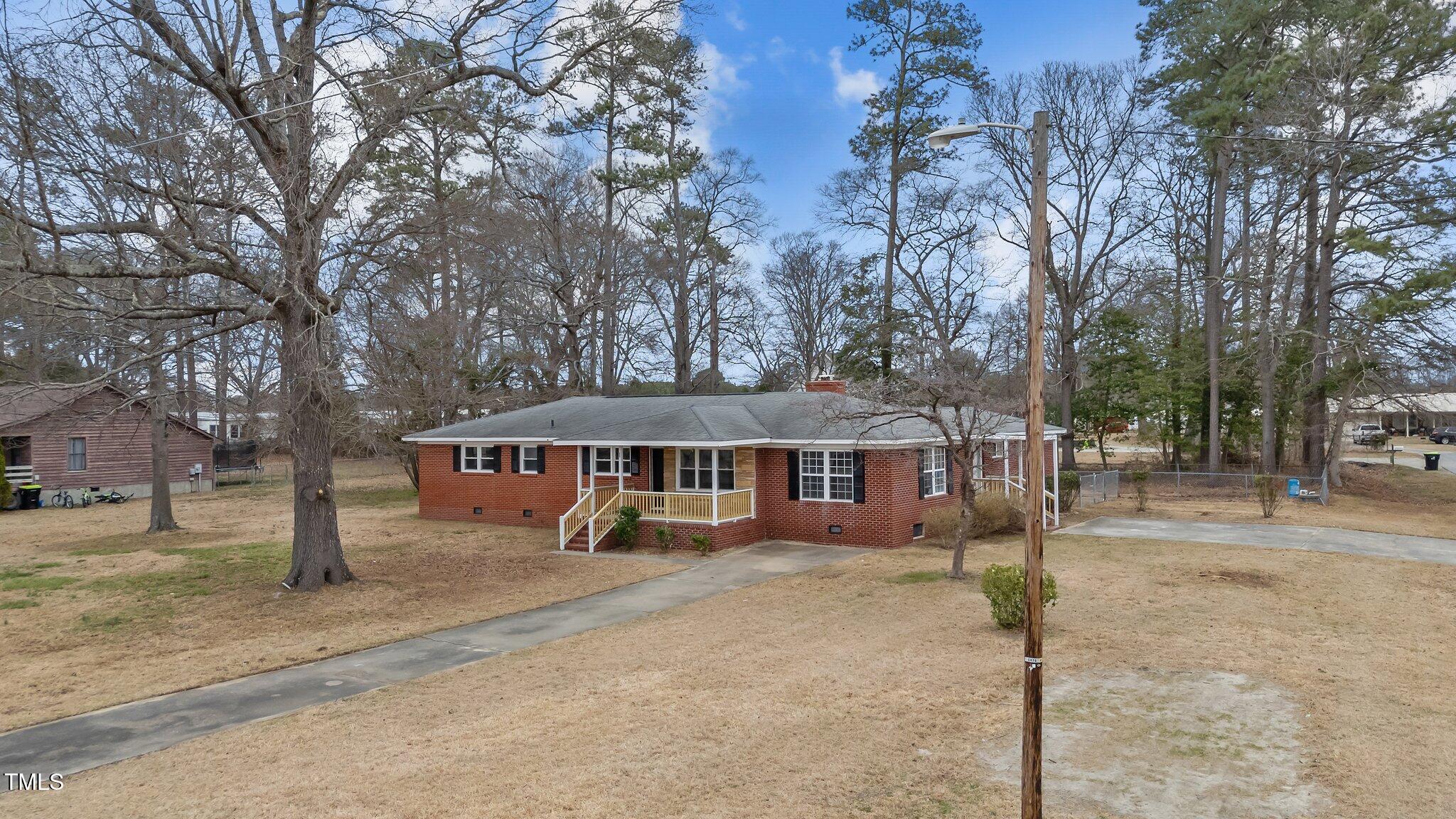 205 Woodside Drive Property Photo 42