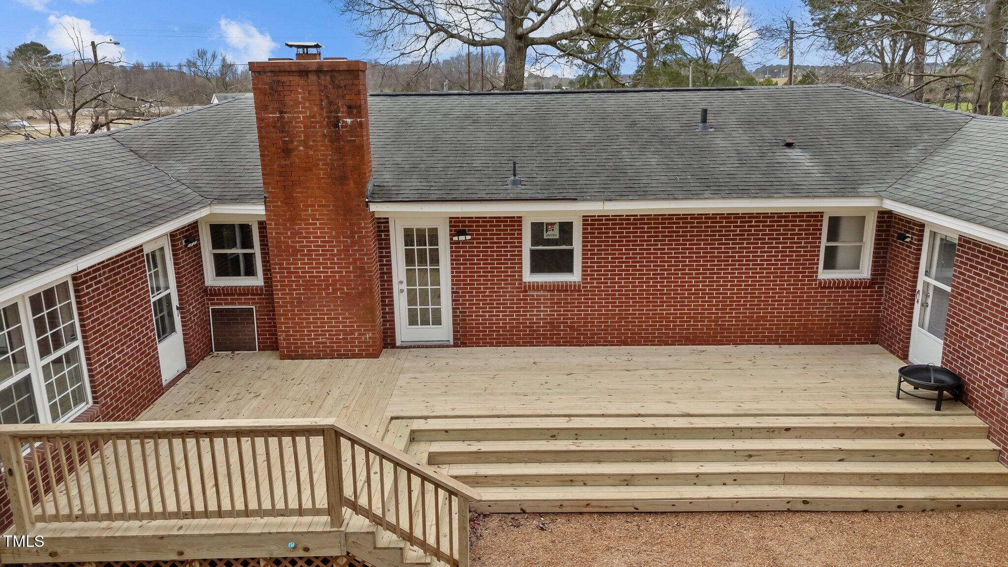 205 Woodside Drive Property Photo 47