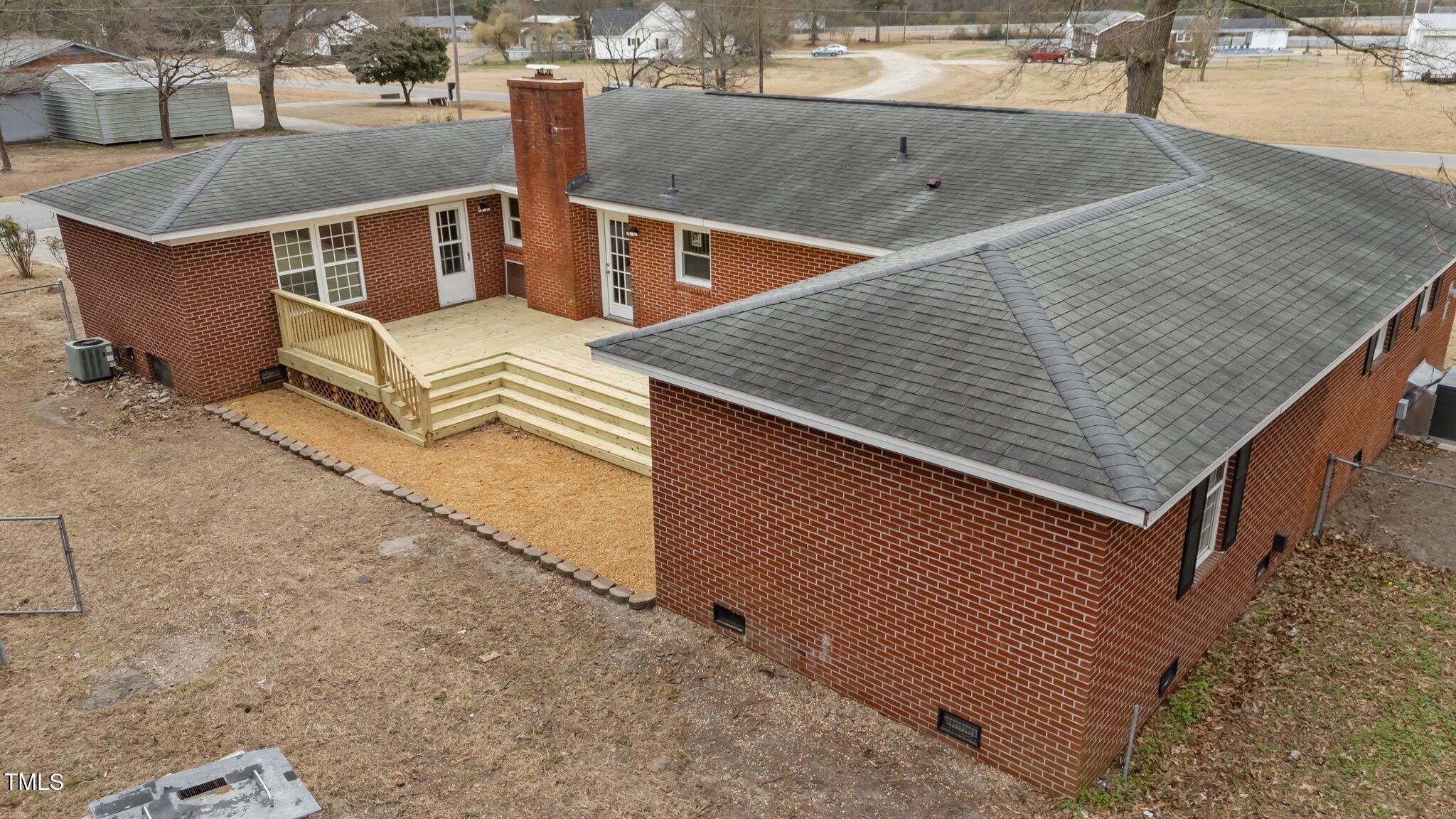 205 Woodside Drive Property Photo 48