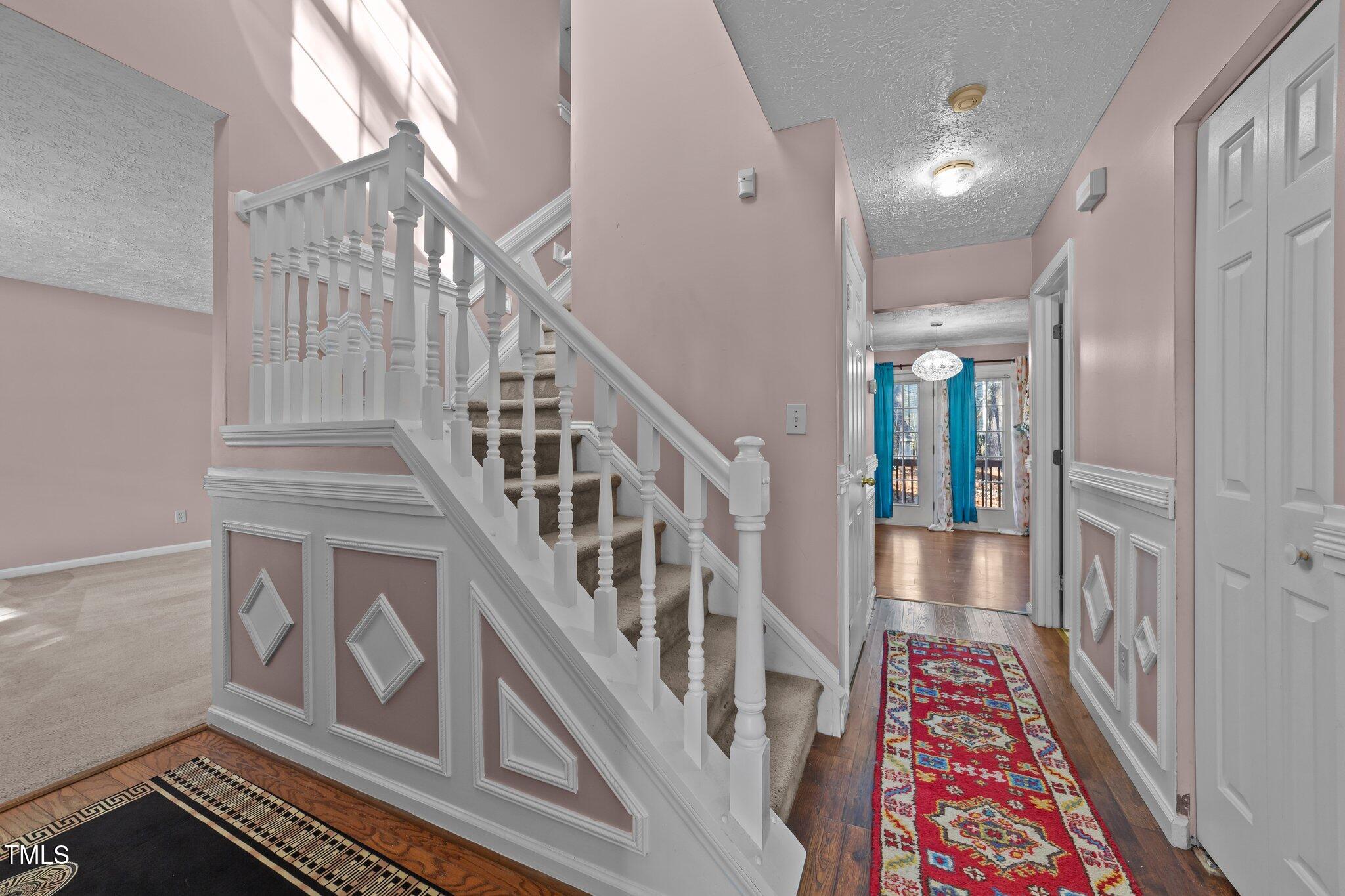 300 Pate Street Property Photo 15