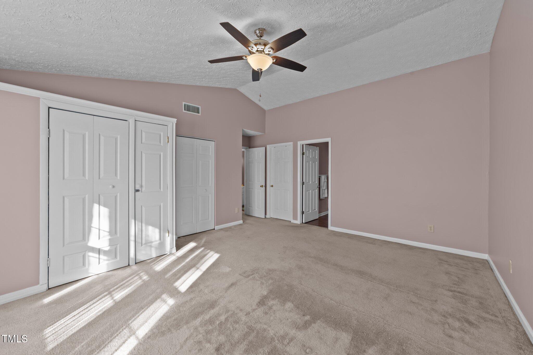 300 Pate Street Property Photo 17