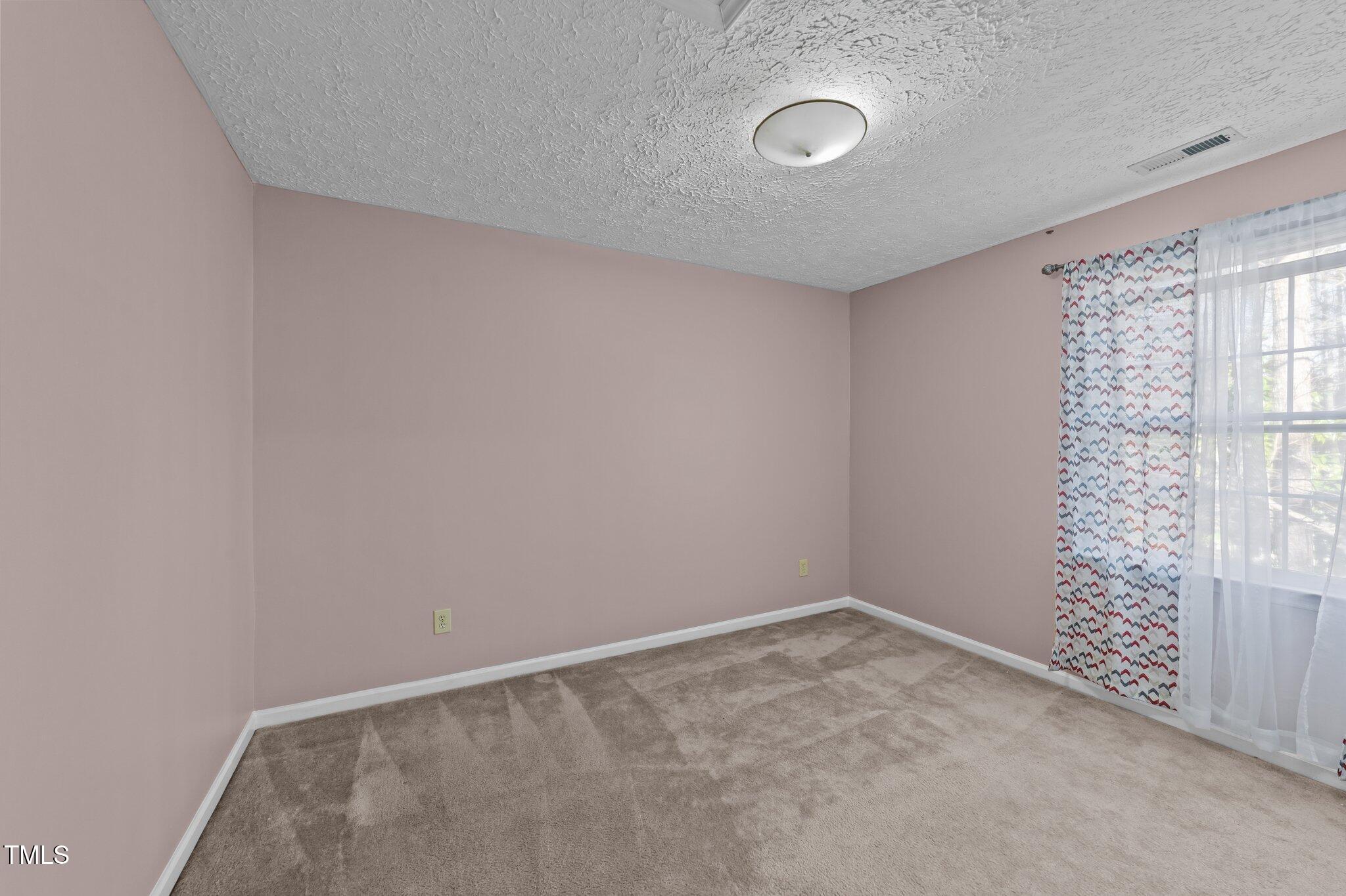 300 Pate Street Property Photo 21