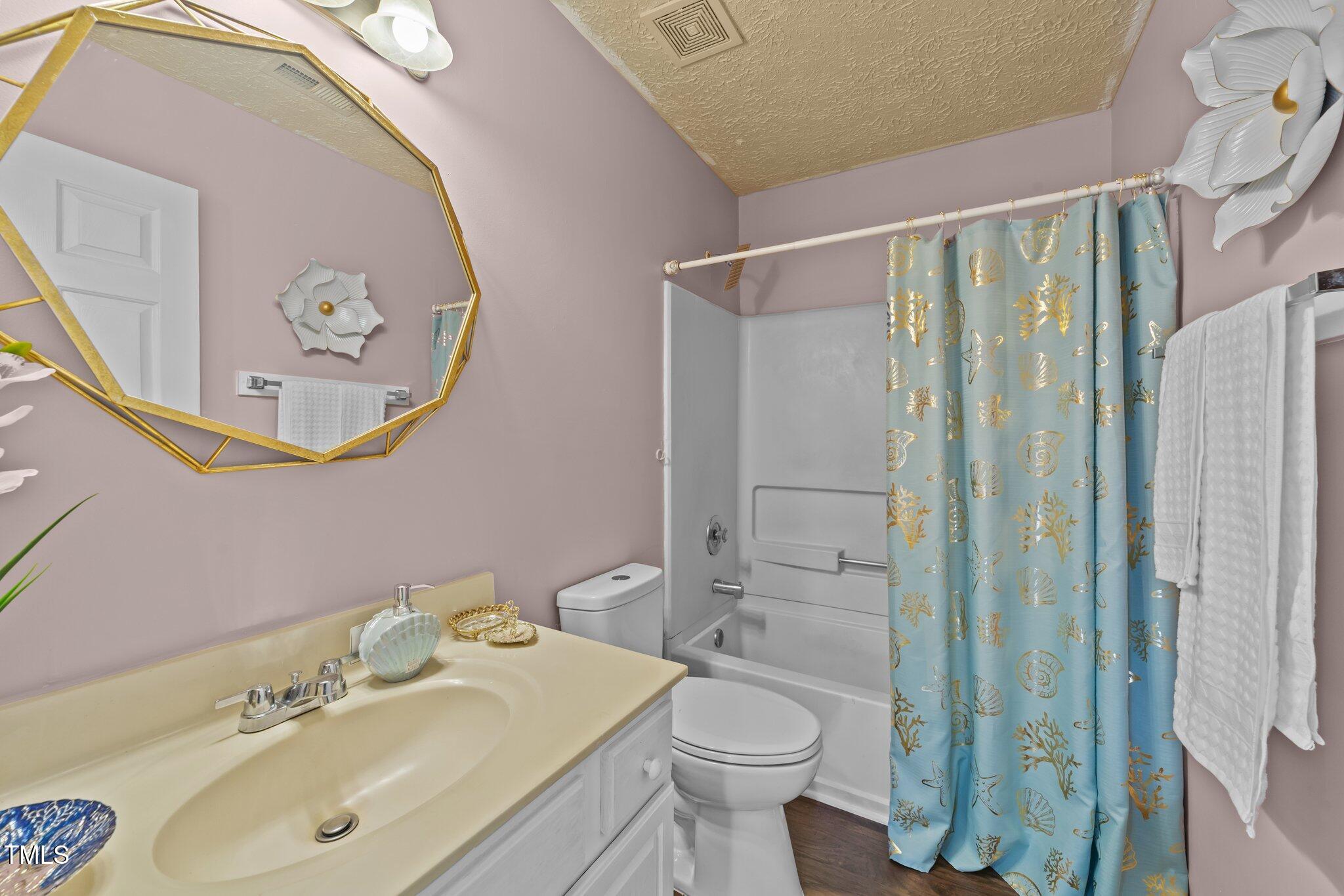 300 Pate Street Property Photo 25