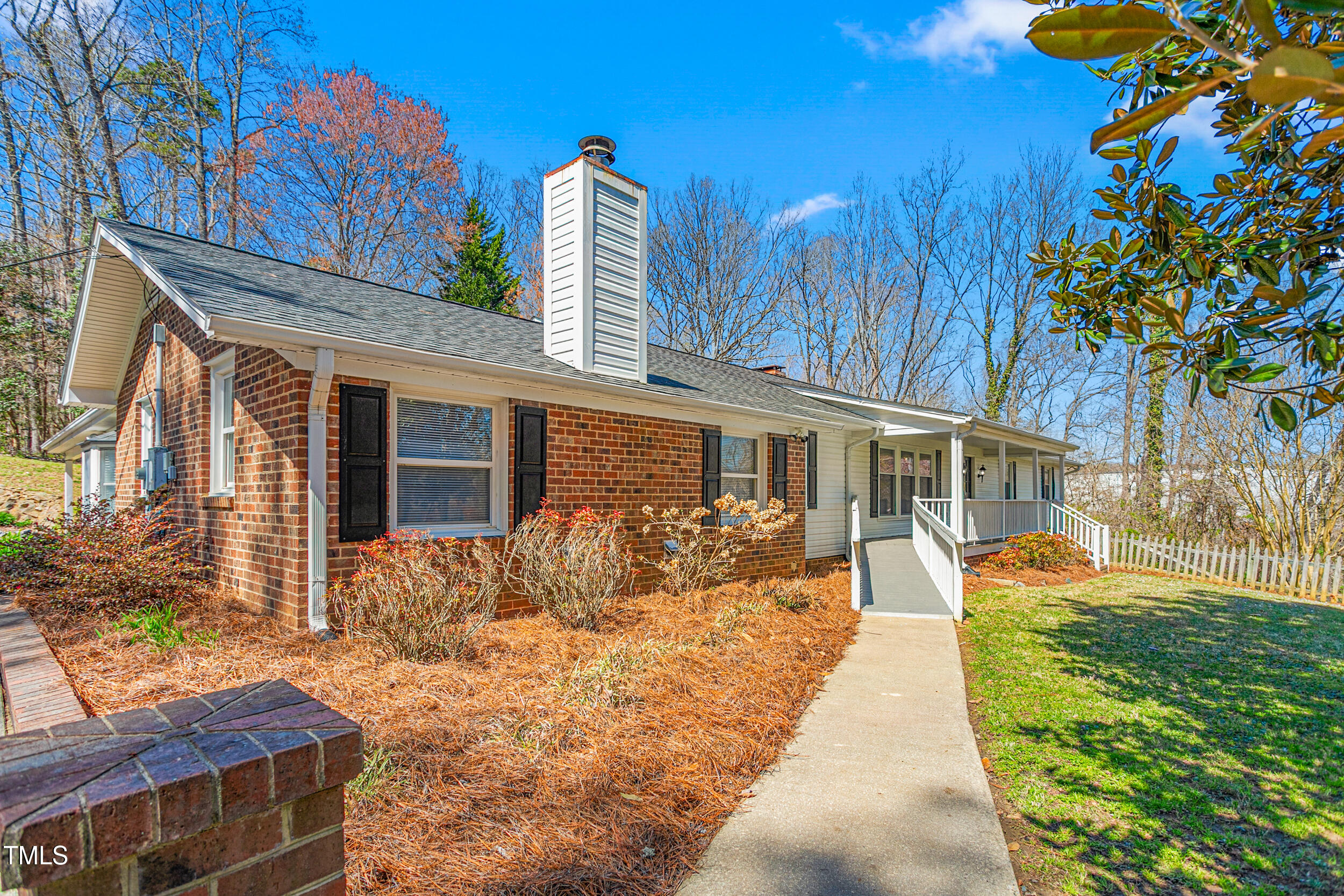 1405 N Sellars Mill Road Property Photo