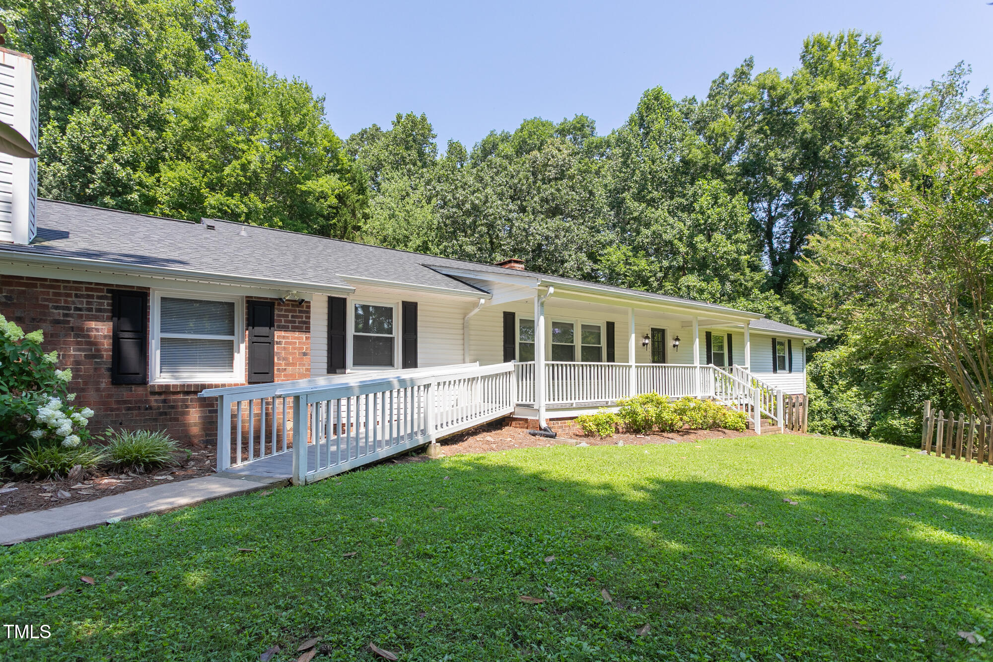1405 N Sellars Mill Road Property Photo 1