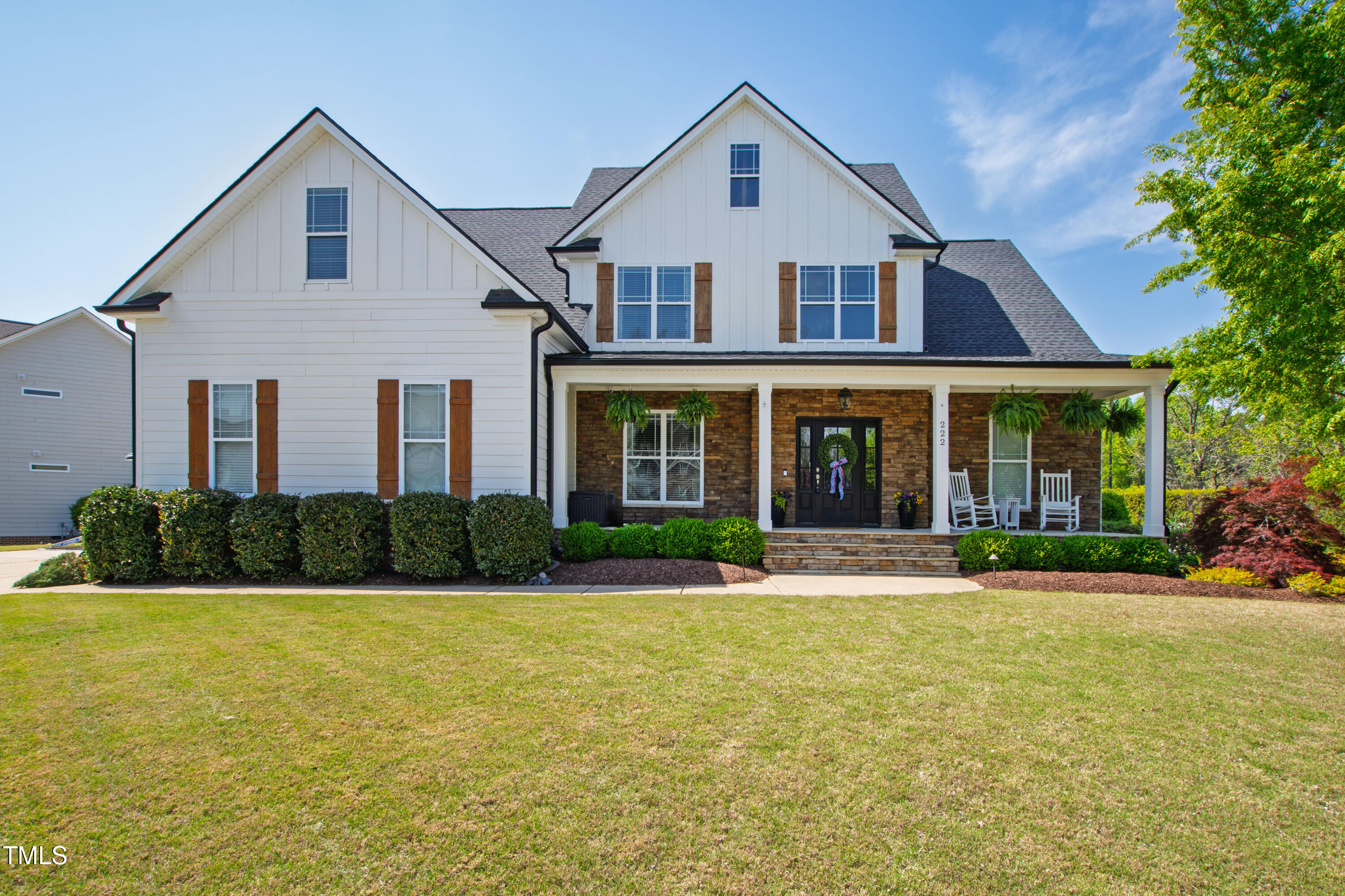 222 Friesan Way Property Photo