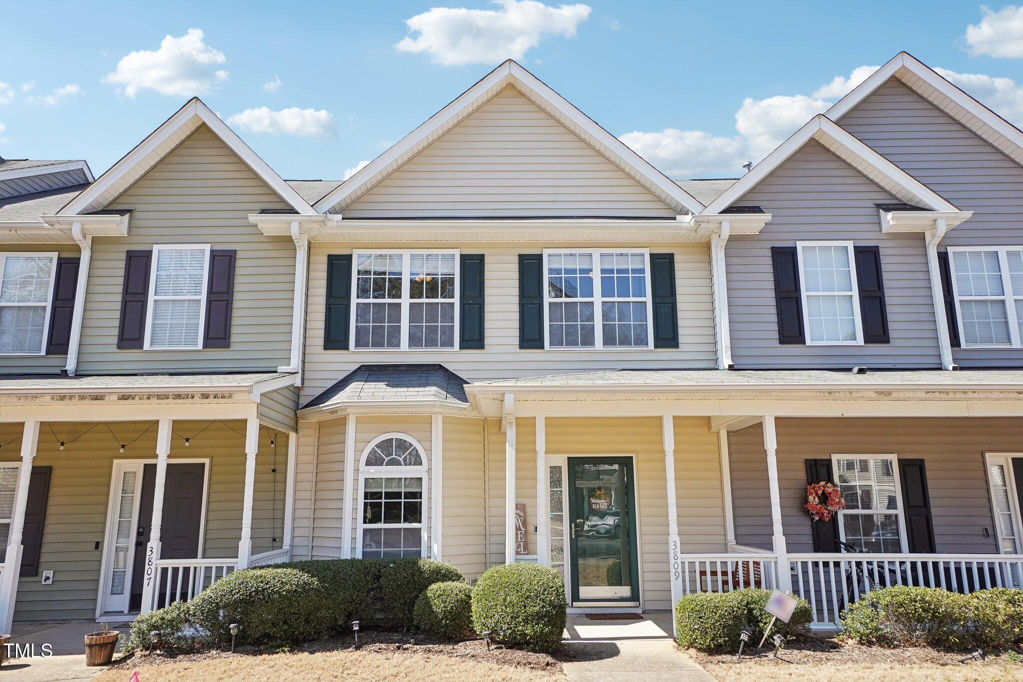 Abbington Ridge Real Estate Listings Main Image